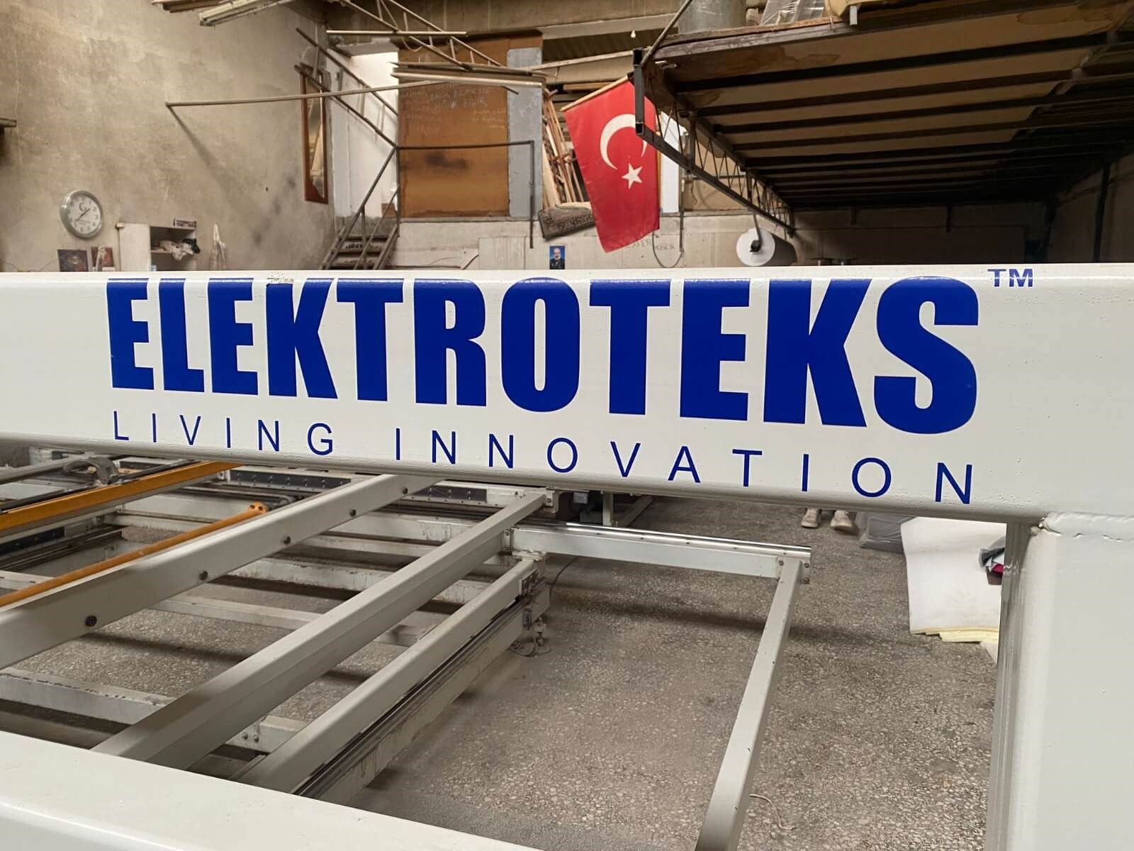 ELEKTROTEKS Uncia-RS-H1 Tek Kafa Kapitone Makinesi (2013)