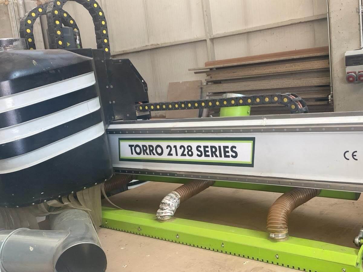 Elfamak Torro 2128 Süpürmeli Düz Tabla Cnc Makinesi (2021)