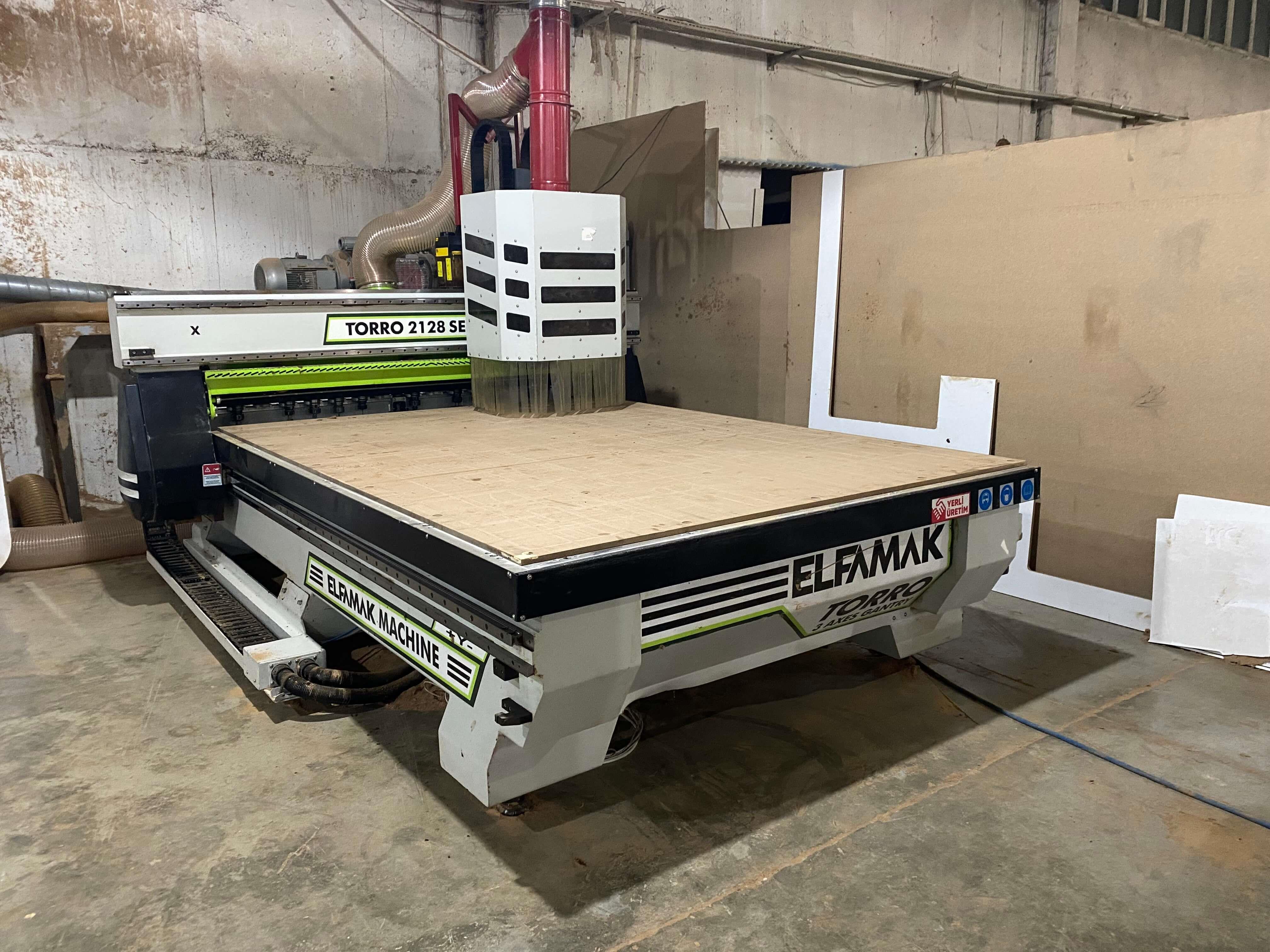 Elfamak Torro 2128 Süpürmeli Düz Tabla Cnc Makinesi (2020)