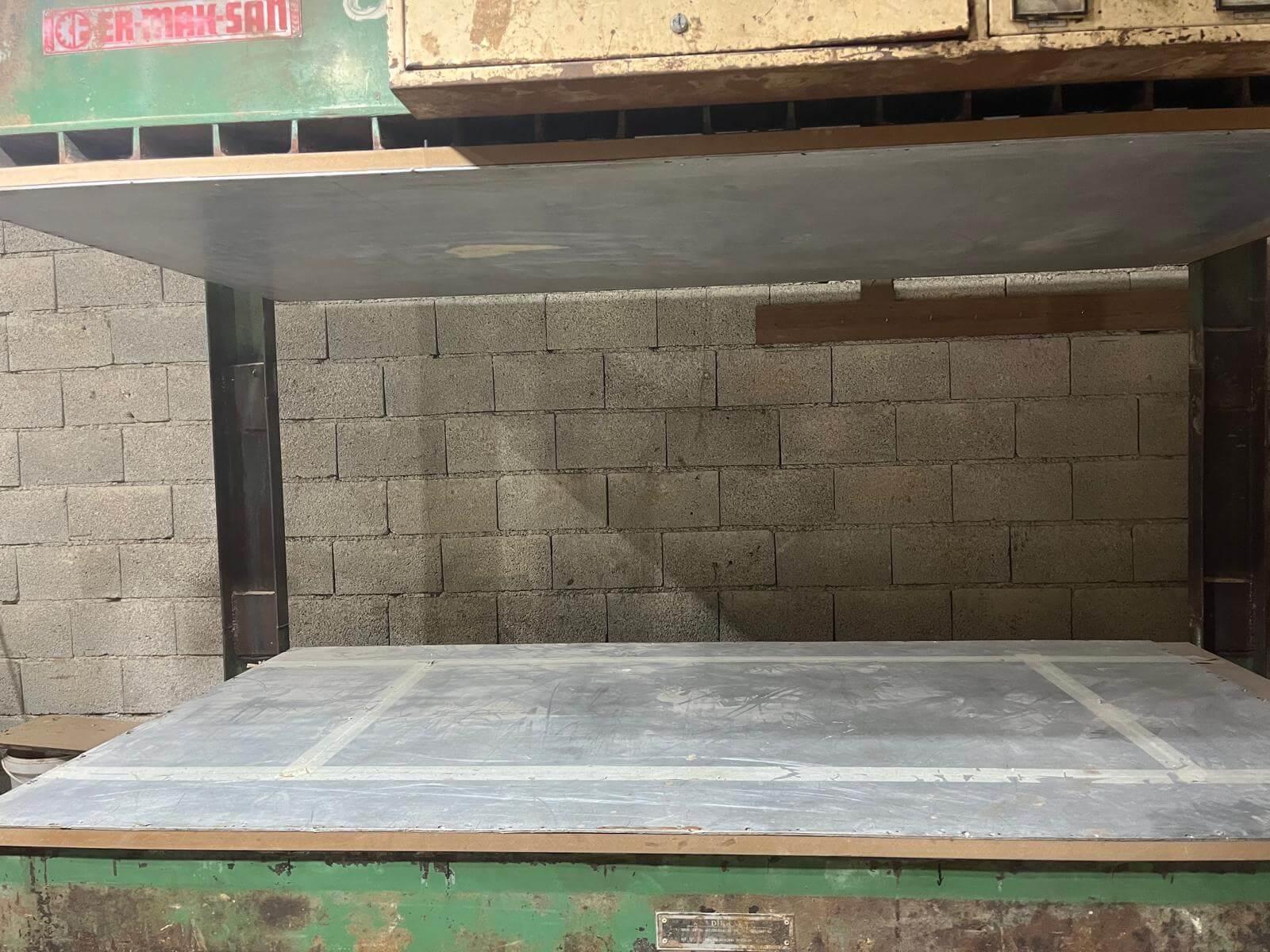 Ermaksan 130*250 Soğuk Pres Makinesi