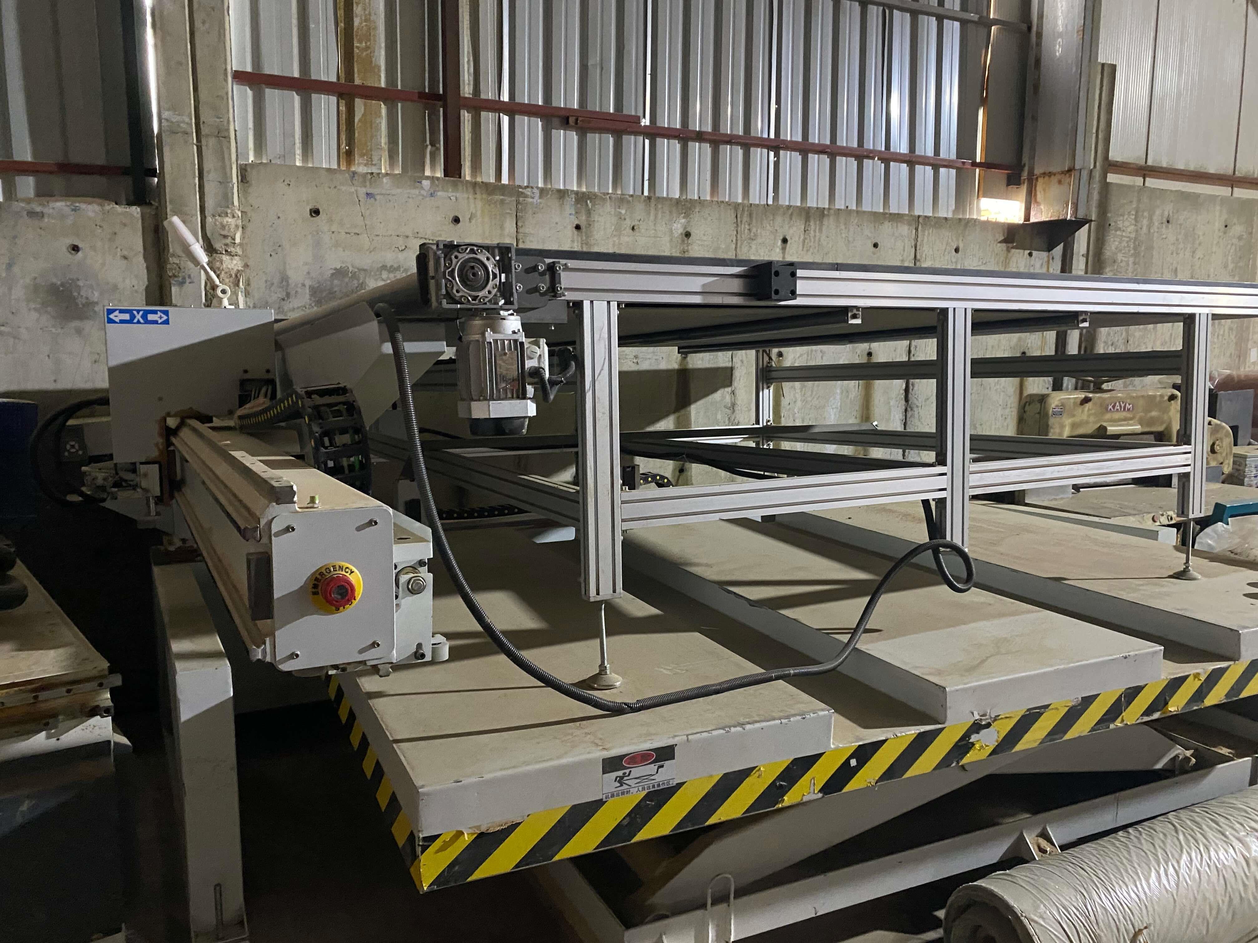 Foshan Shunde Ks-2128 ATC Yükleme Boşaltmalı Cnc Makinesi (2023)