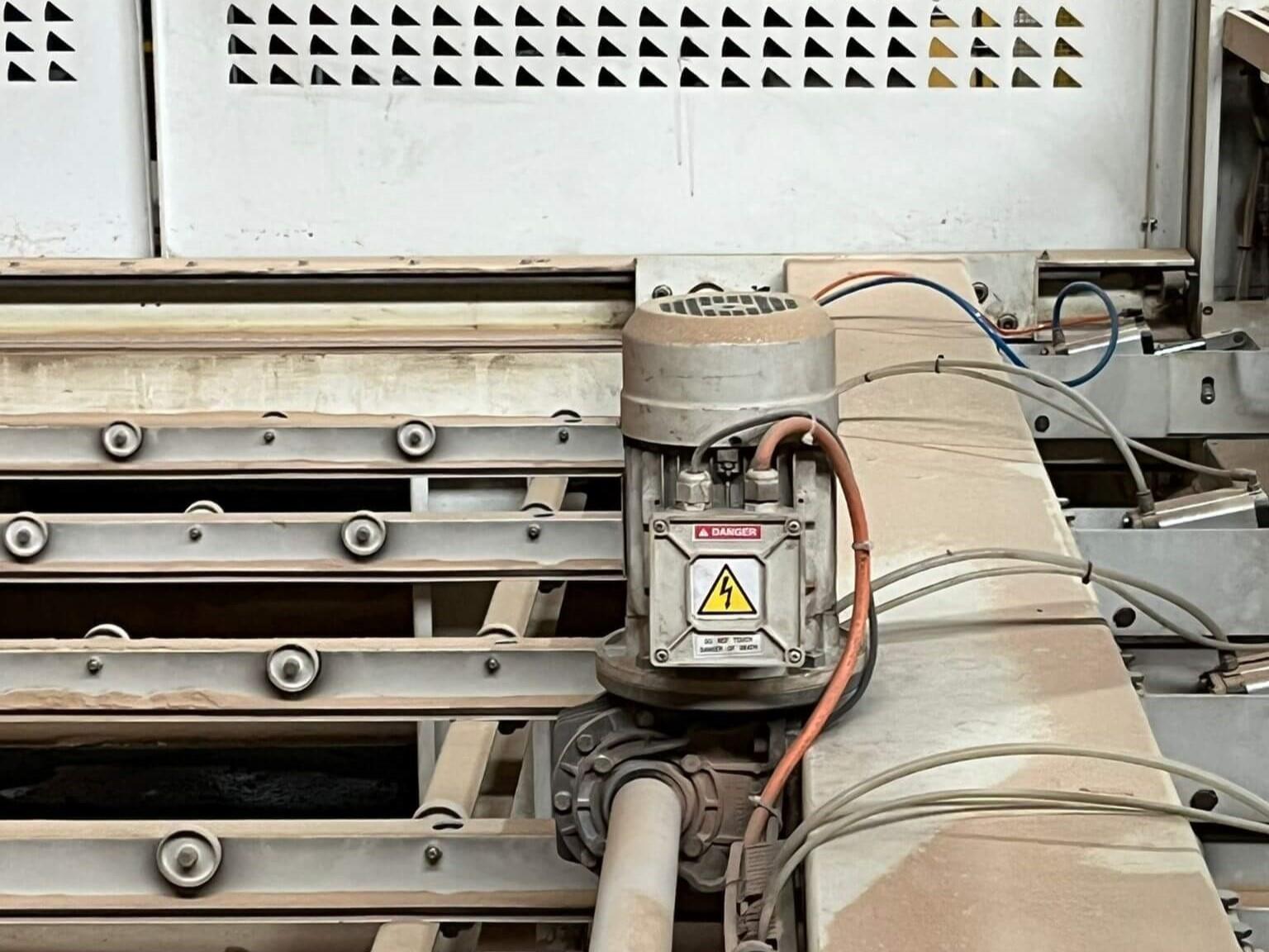 Gabbiani Galaxy 105 L Panel Ebatlama Makinesi (2007)