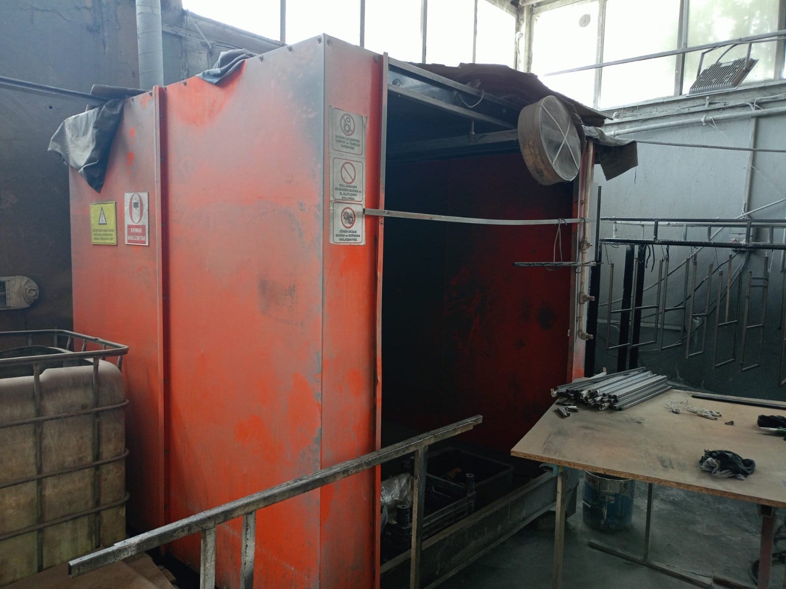 HAS MAKİNA Elektrostatik Boya Atım Kabini