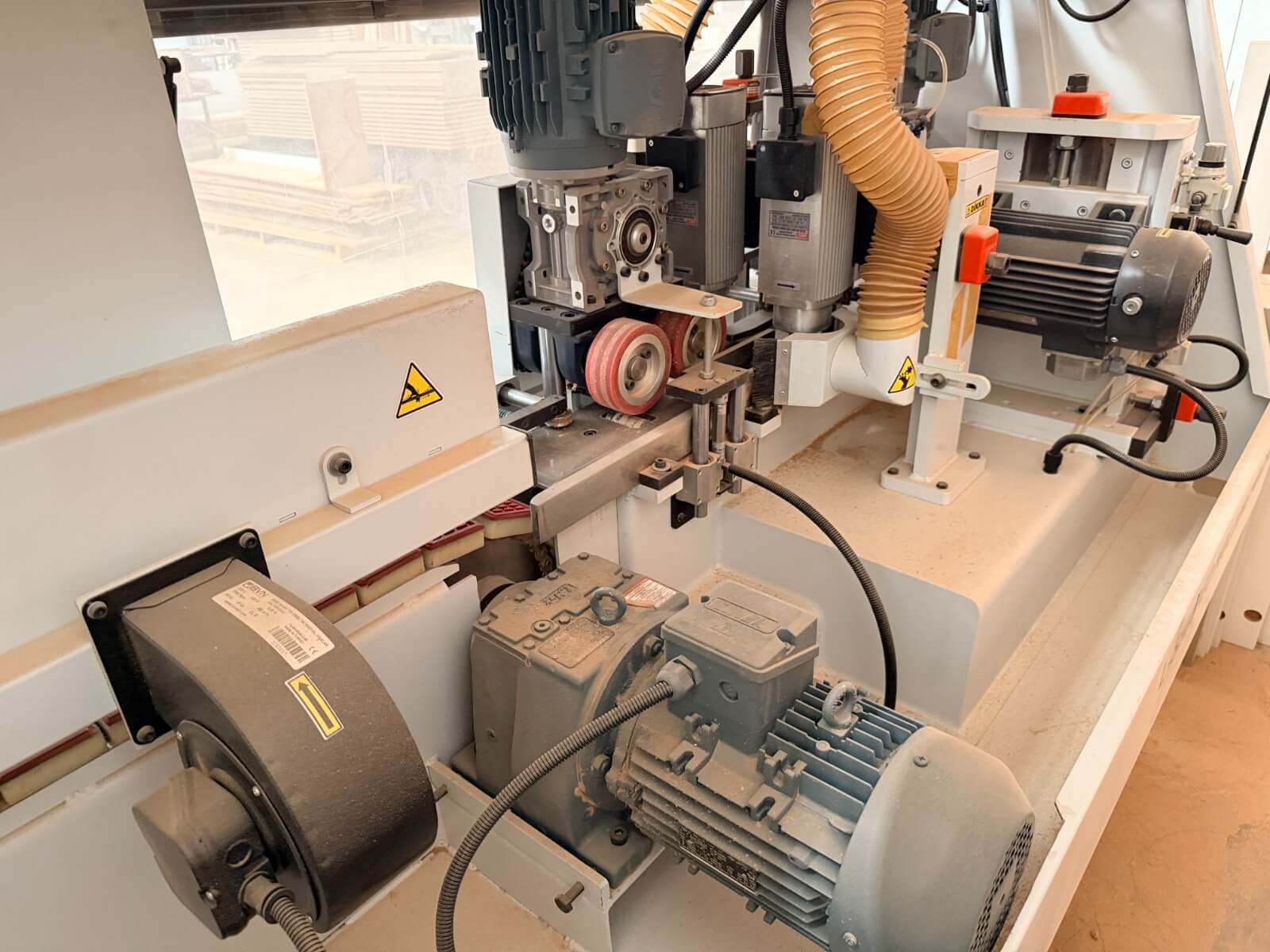 HİZMETHİM LMD 3520 Pervaz Yapıştırma Makinesi (2022)