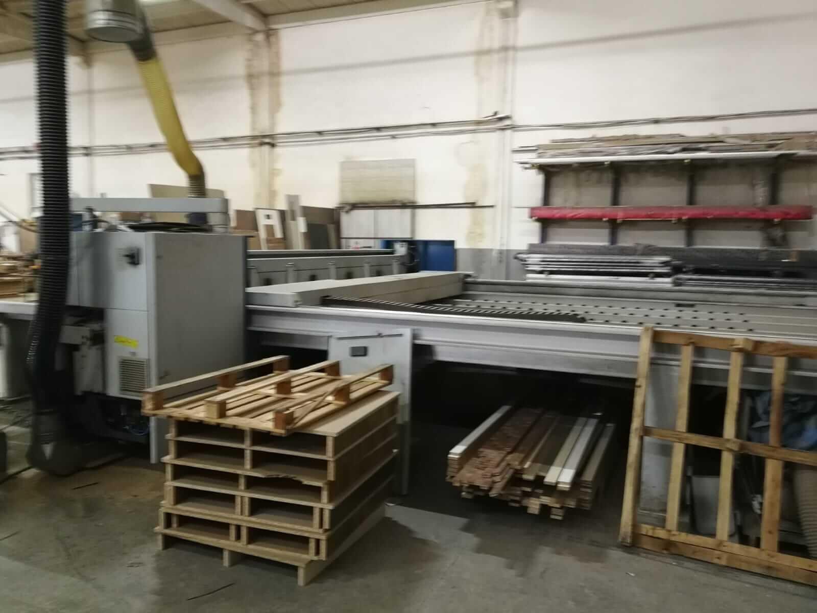 Holzma Hpp 350/43/43 Önden Yüklemeli Panel Ebatlama Makinesi (2005)