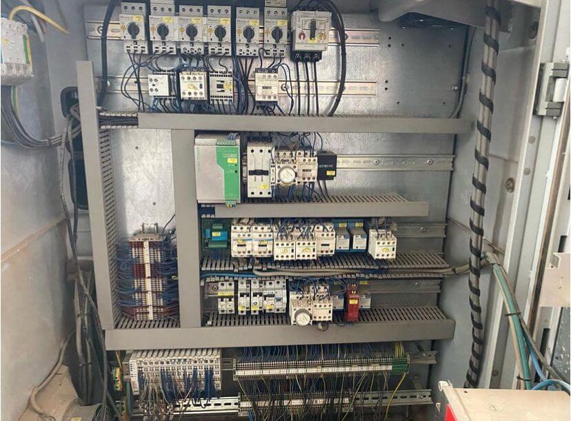 Holzma Optimat Hpp 380 / 43 / 43 Önden Yüklemeli Panel Ebatlama Makinesi (2006) 