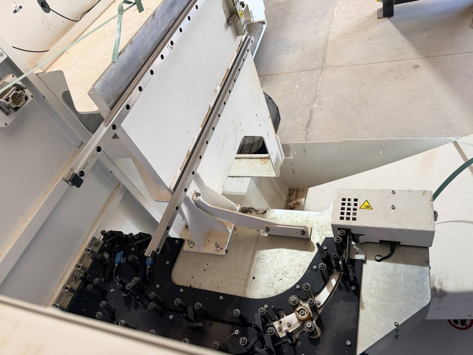 HOMAG Centateq E - 310 Venture BMG 310 /33/16 /V/K Eğri Kenar Cnc Makinesi (2023)