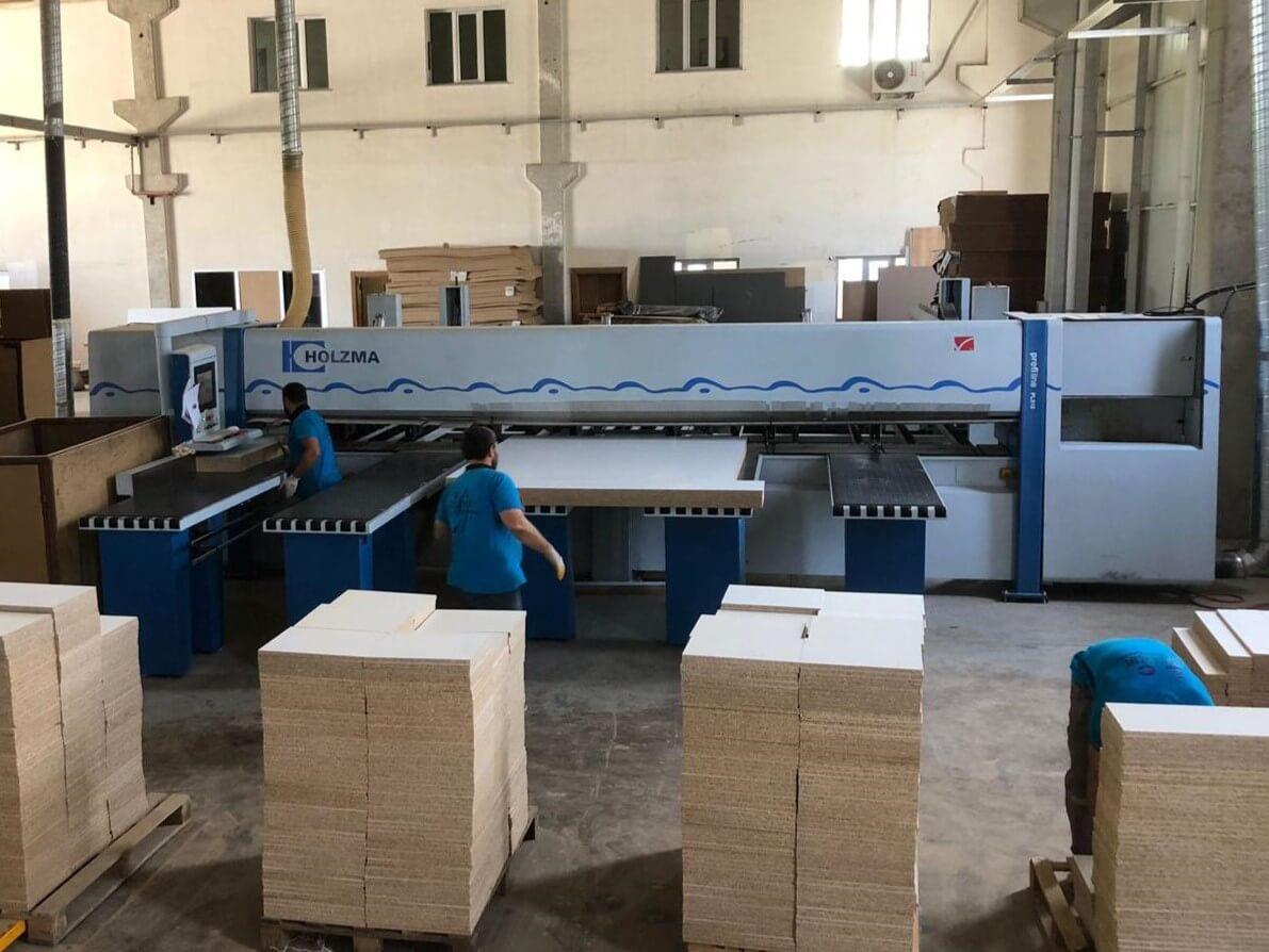 Homag Holzma Hpl 510/56/43 Asansörlü Panel Ebatlama Makinesi (2006) 