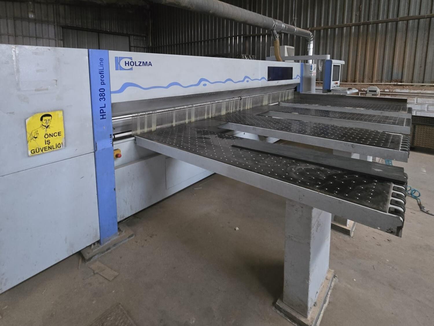 Homag Holzma Profi Hpl 380/43/22 Asansörlü Panel Ebatlama Makinesi (2012)
