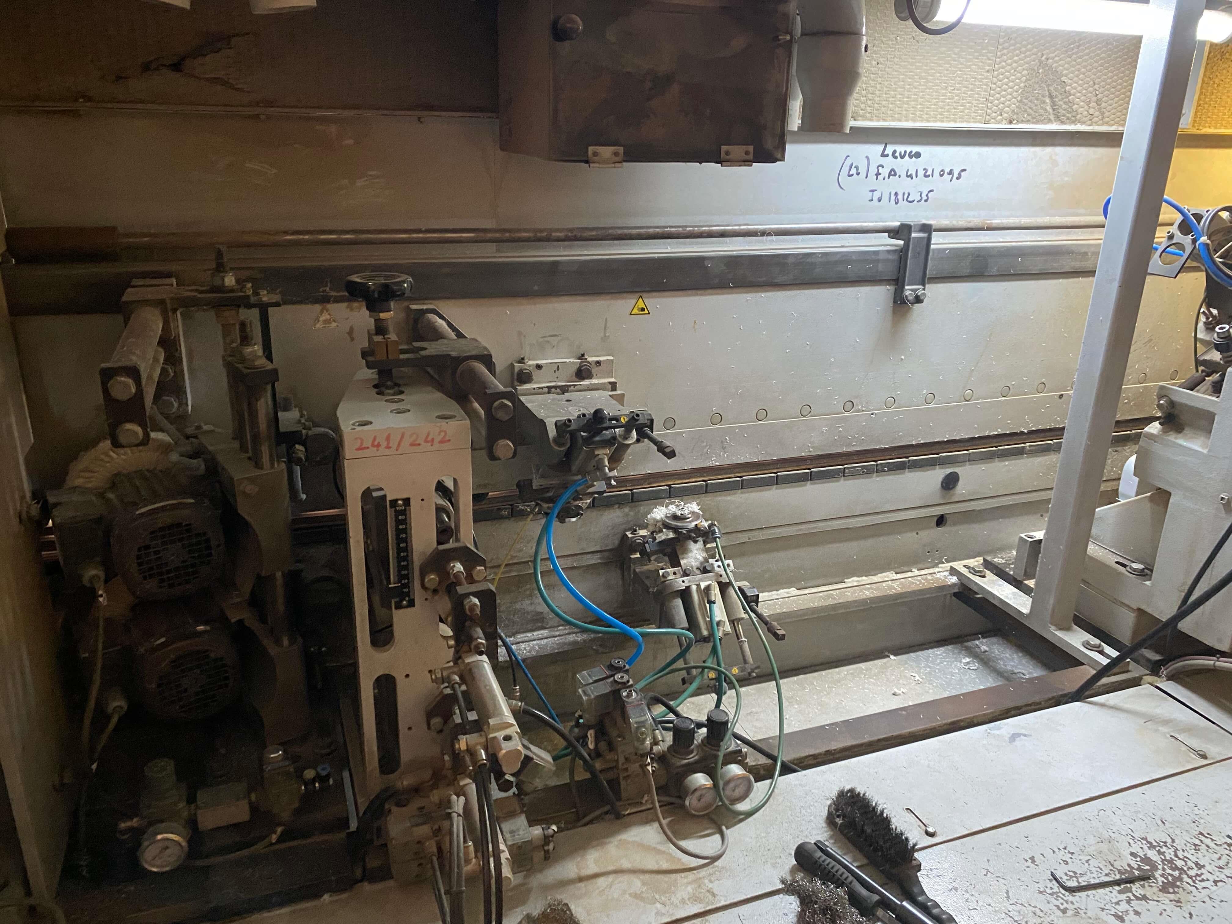 Homag Optimat Kal 310 6/A3/S2 Kenar Bantlama Makinesi (2006)