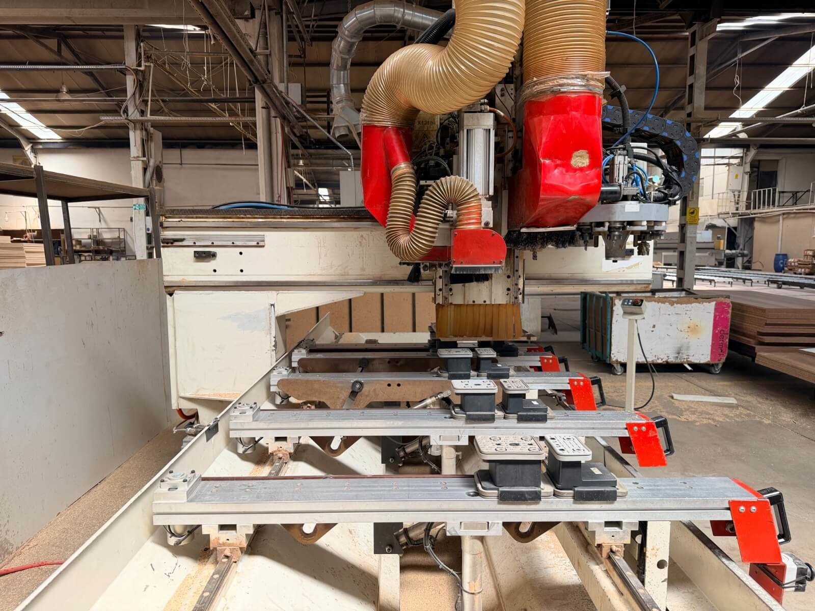 İMA 210/R3/120/300 Cnc Makinesi (2004)