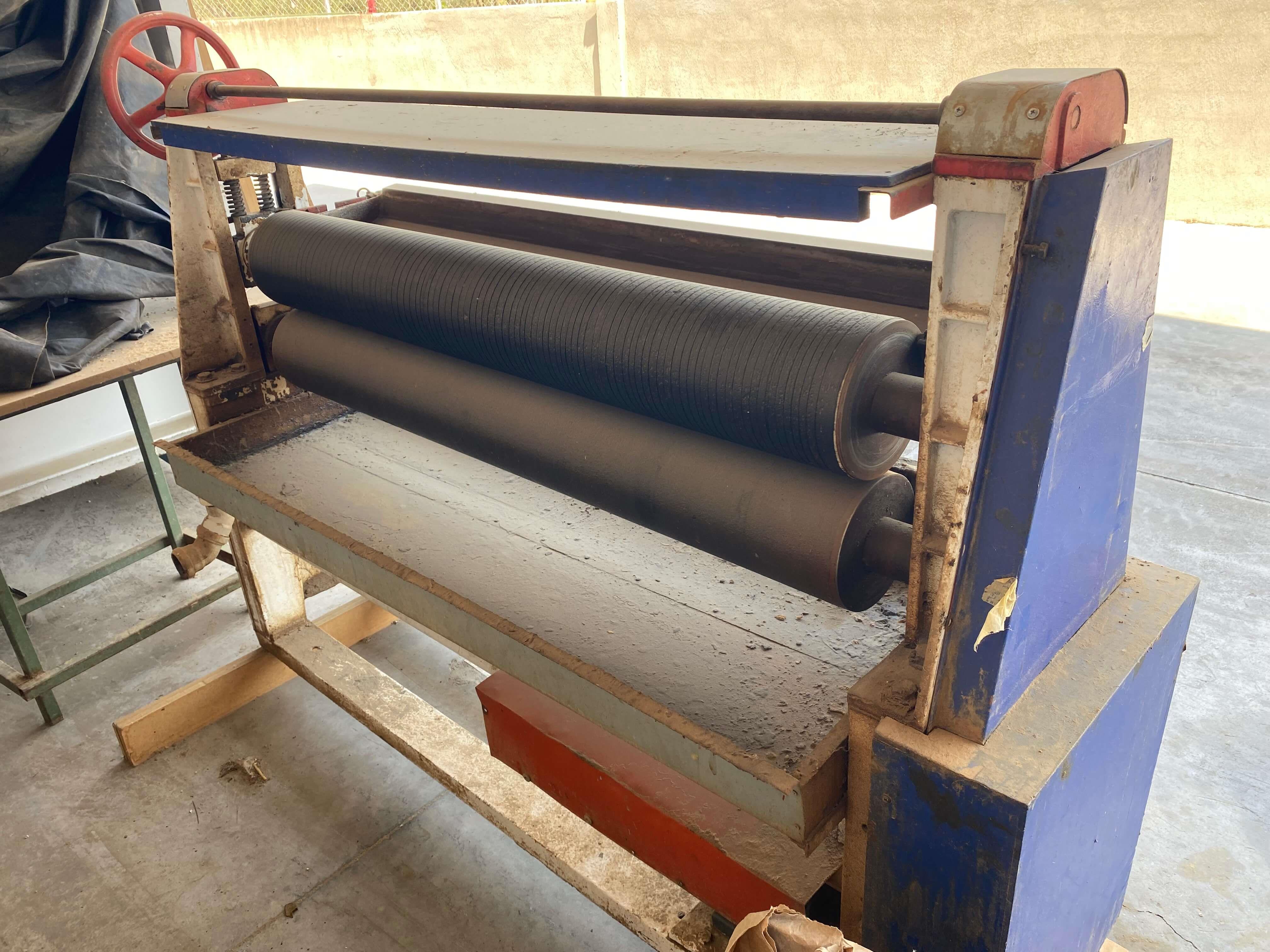 Kapı Tutkallama Makinesi 135'lik 