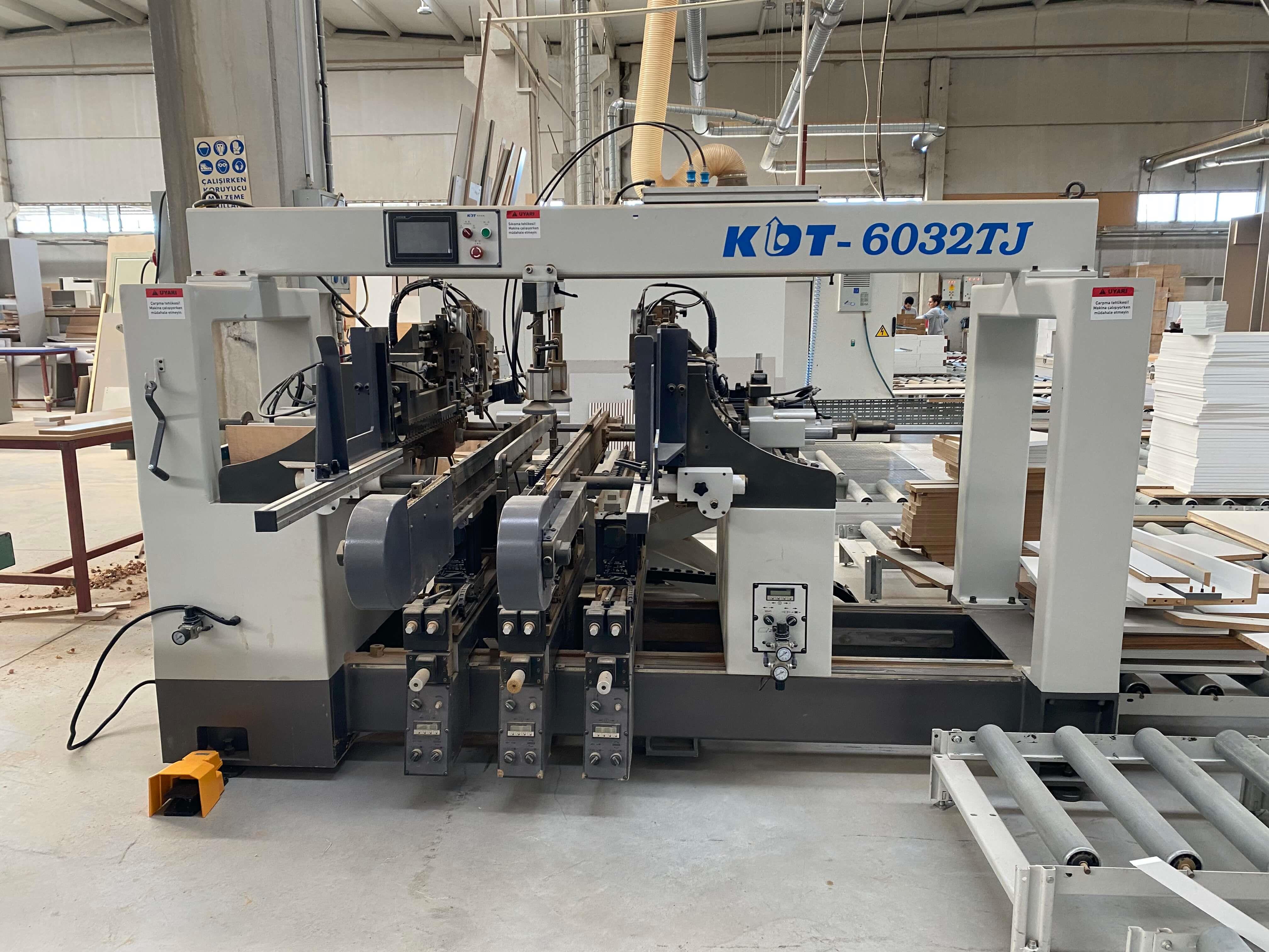 Kdt 6032 TJ Otomatik Besleme Çekmece Delik Makinesi (2021)