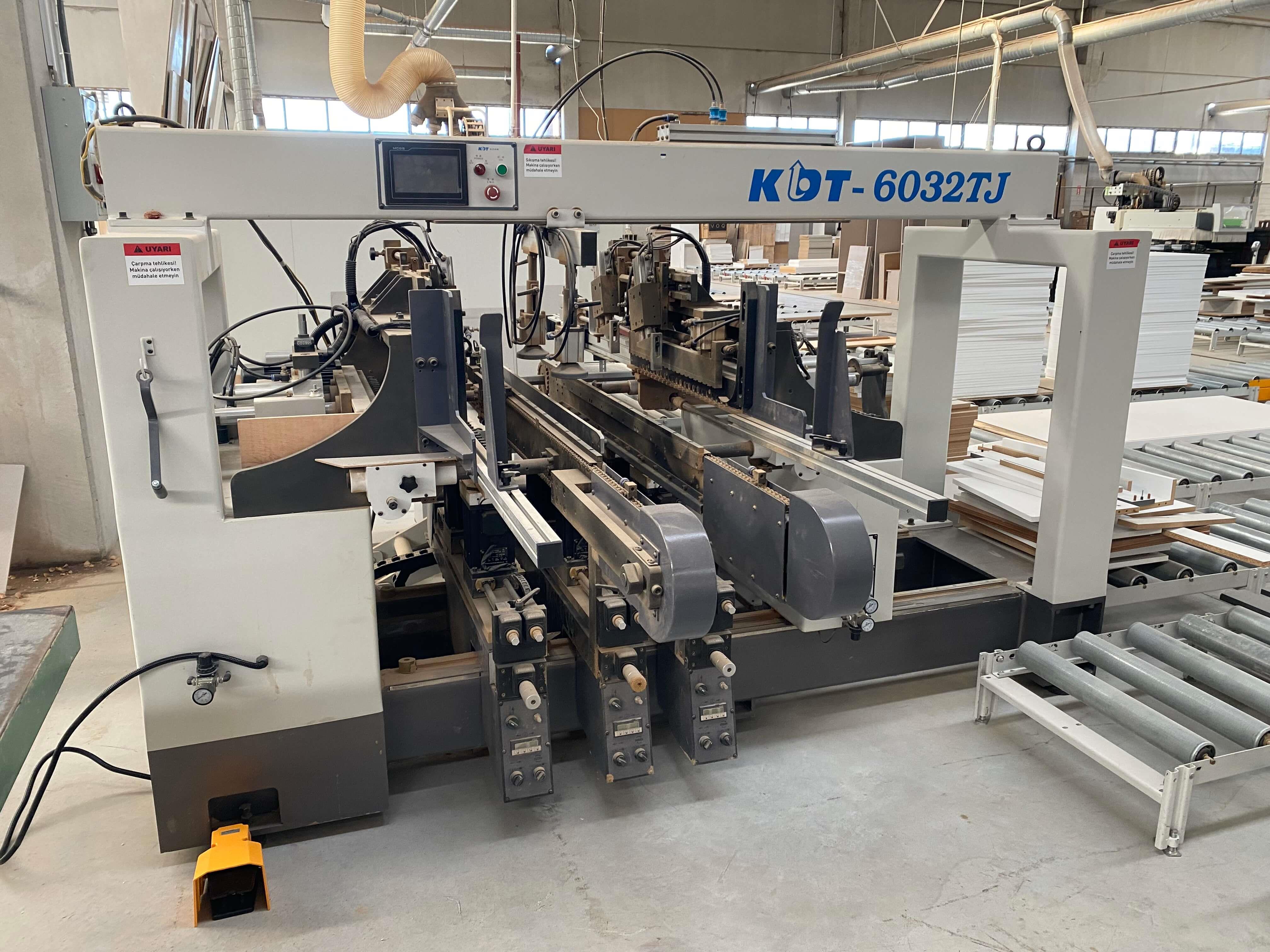 Kdt 6032 TJ Otomatik Besleme Çekmece Delik Makinesi (2021)