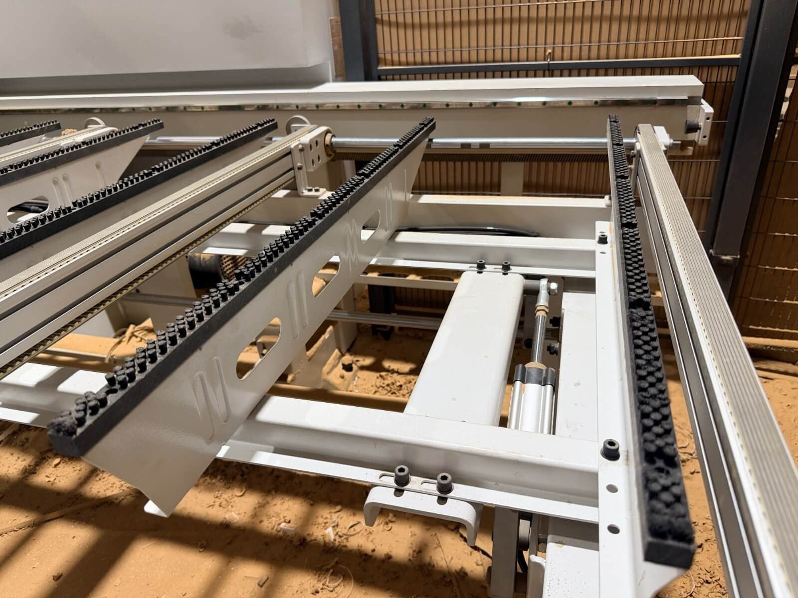 KDT 612 Ks 2+1 Cnc Delik Makinesi (2022)