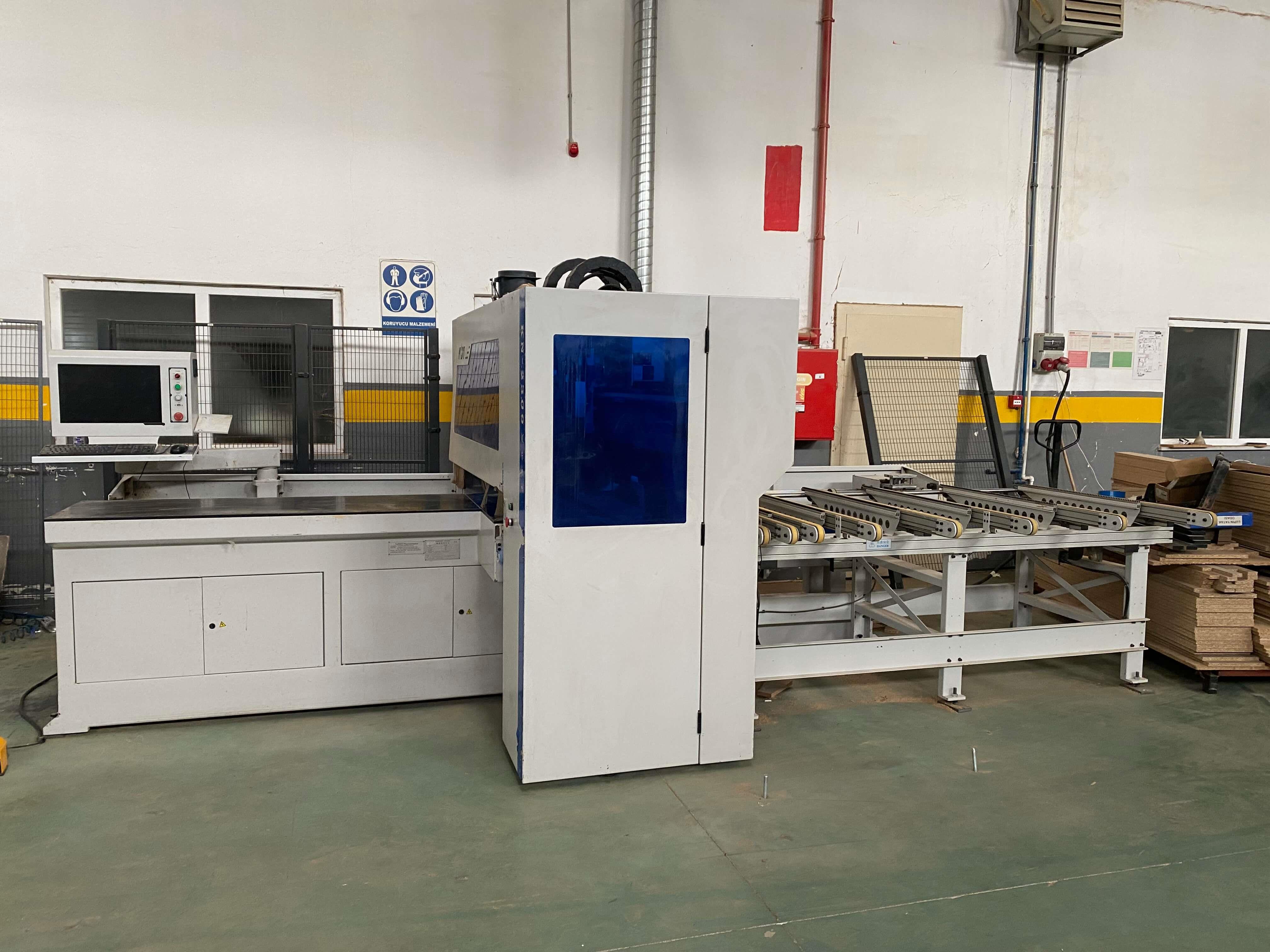 Kdt Kn 2309 D Üstten Matkap Gruplu Cnc Delik Makinesi (2017)