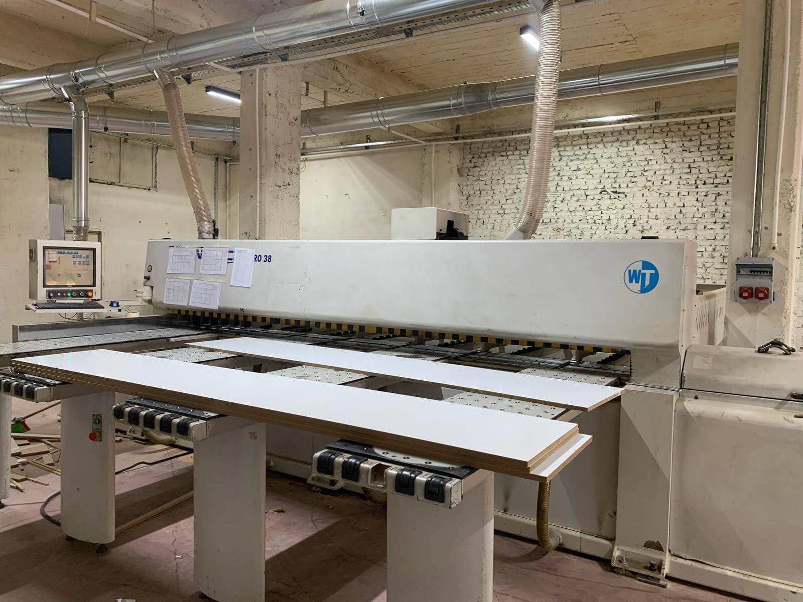 KDT Ks - 338 Önden Yüklemeli Panel Ebatlama Makinesi