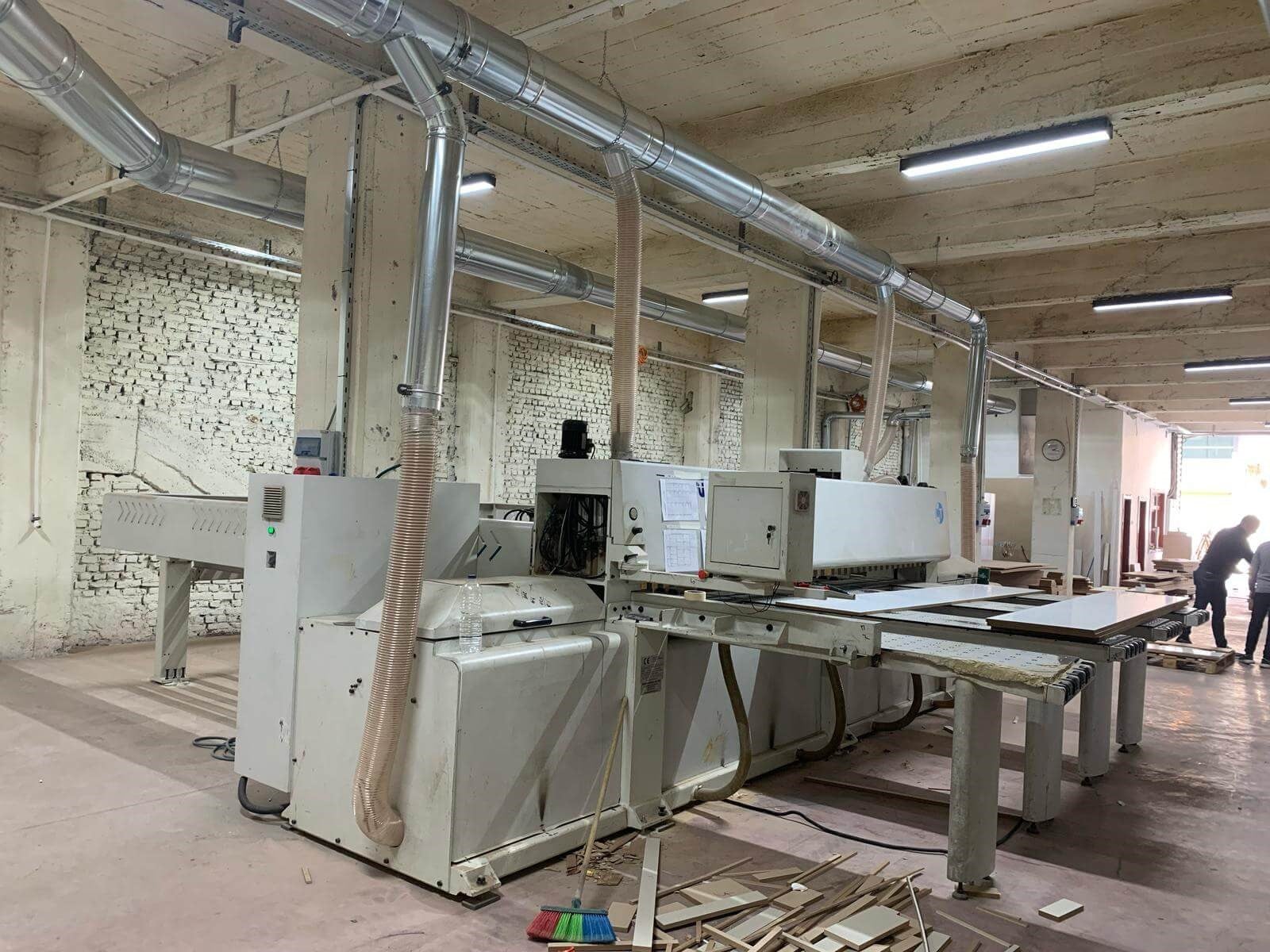 KDT Ks - 338 Önden Yüklemeli Panel Ebatlama Makinesi