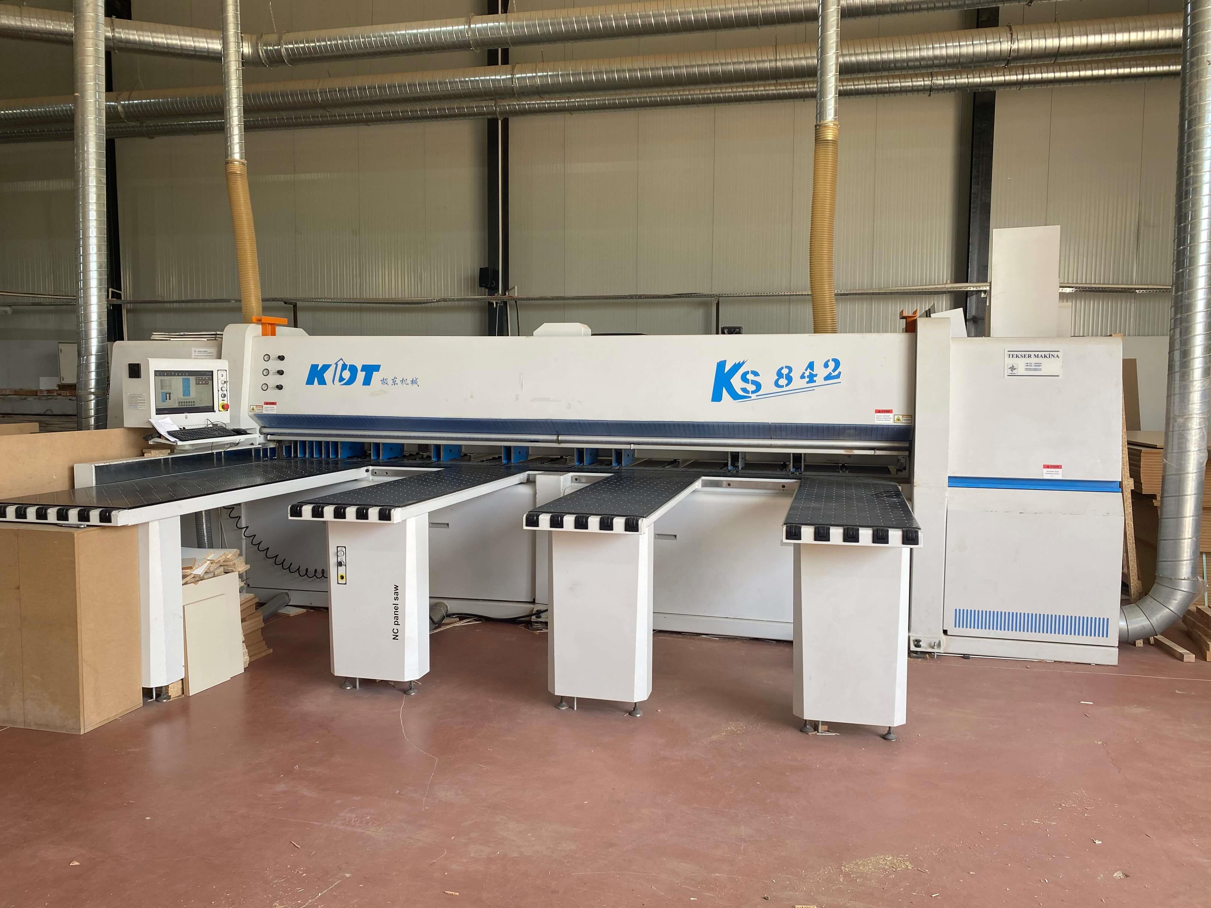 Kdt Ks 842 Cp Önden Yüklemeli Panel Ebatlama Makinesi (2022)