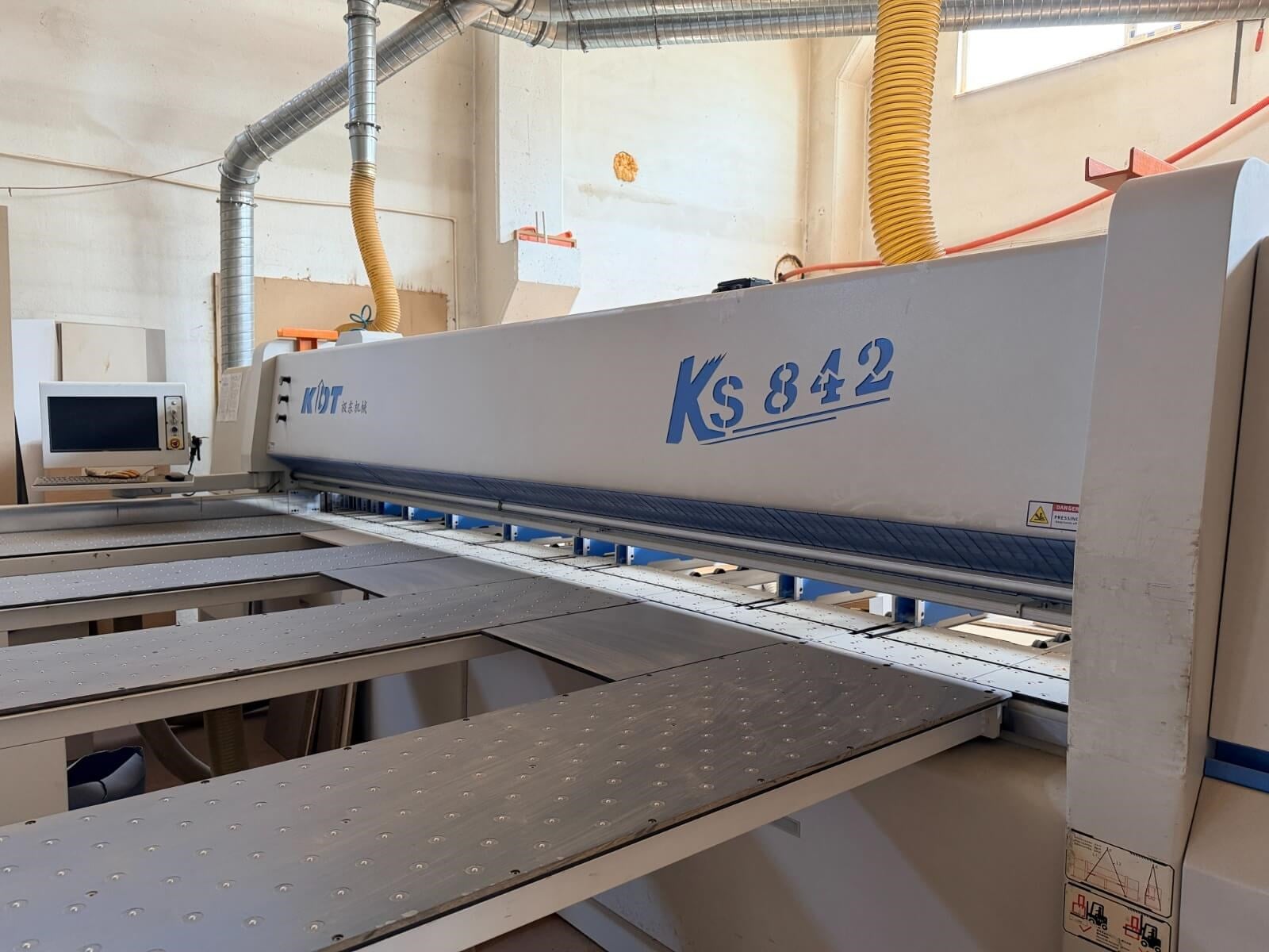 KDT Ks 842 Önden Yüklemeli Panel Ebatlama Makinesi (2022)