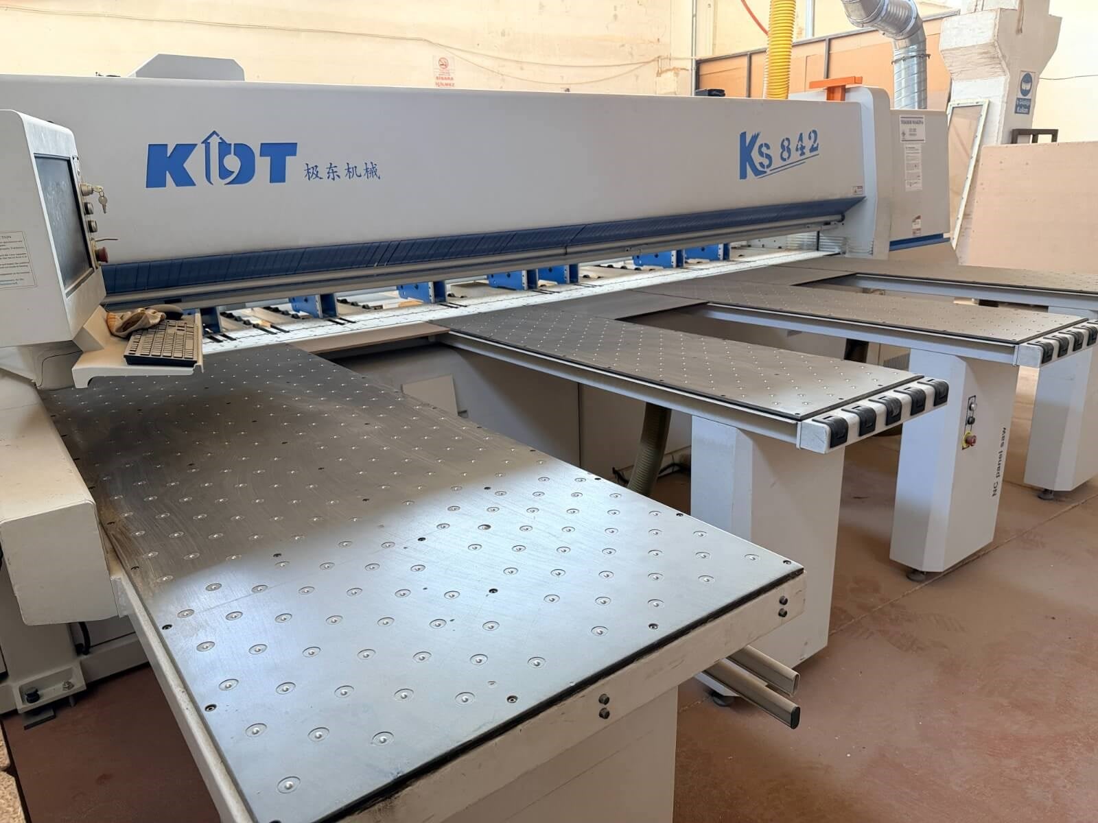 KDT Ks 842 Önden Yüklemeli Panel Ebatlama Makinesi (2022)