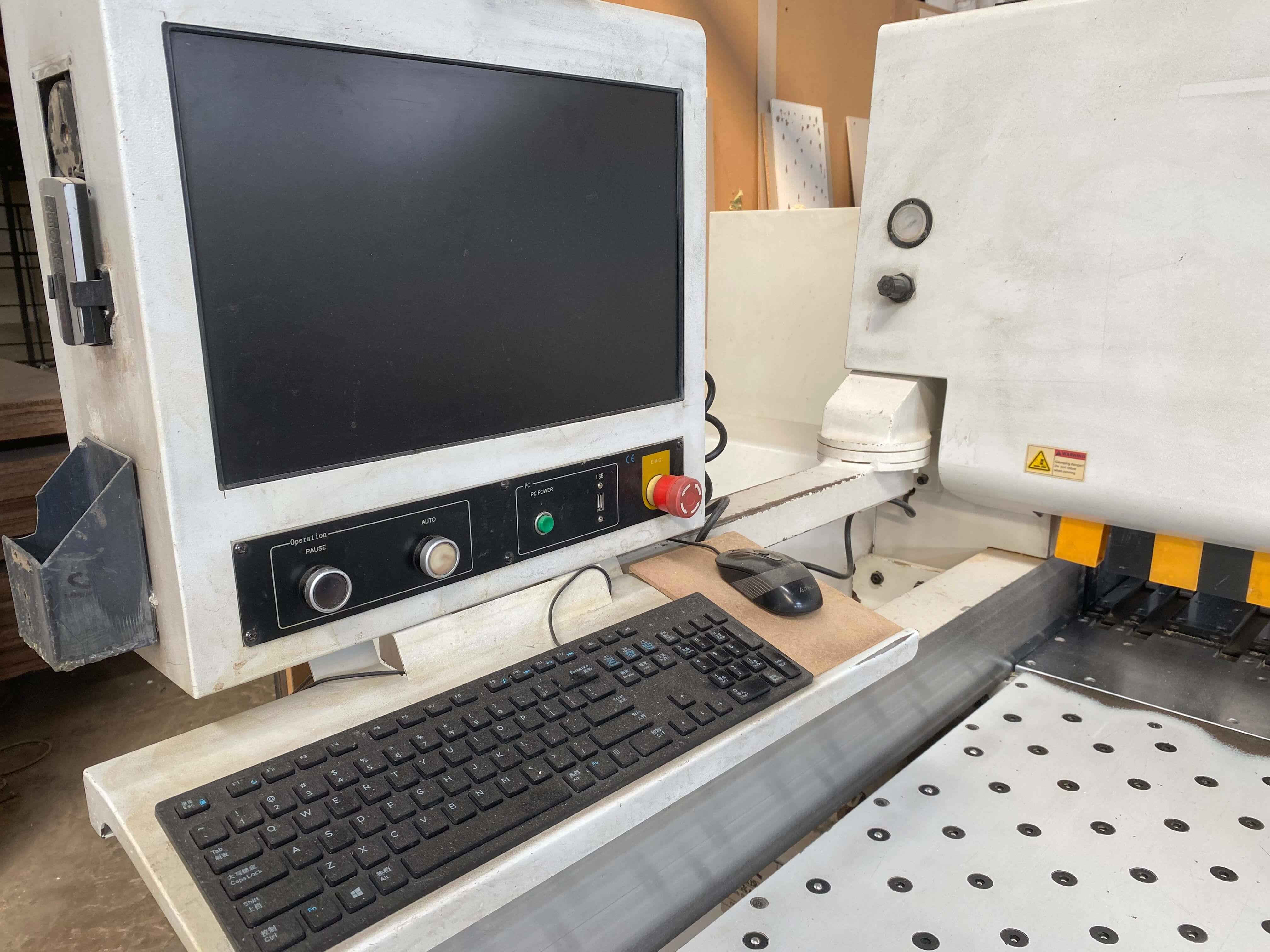 Kdt Sawtech Pr 38 Önden Yüklemeli Panel Ebatlama Makinesi (2014)