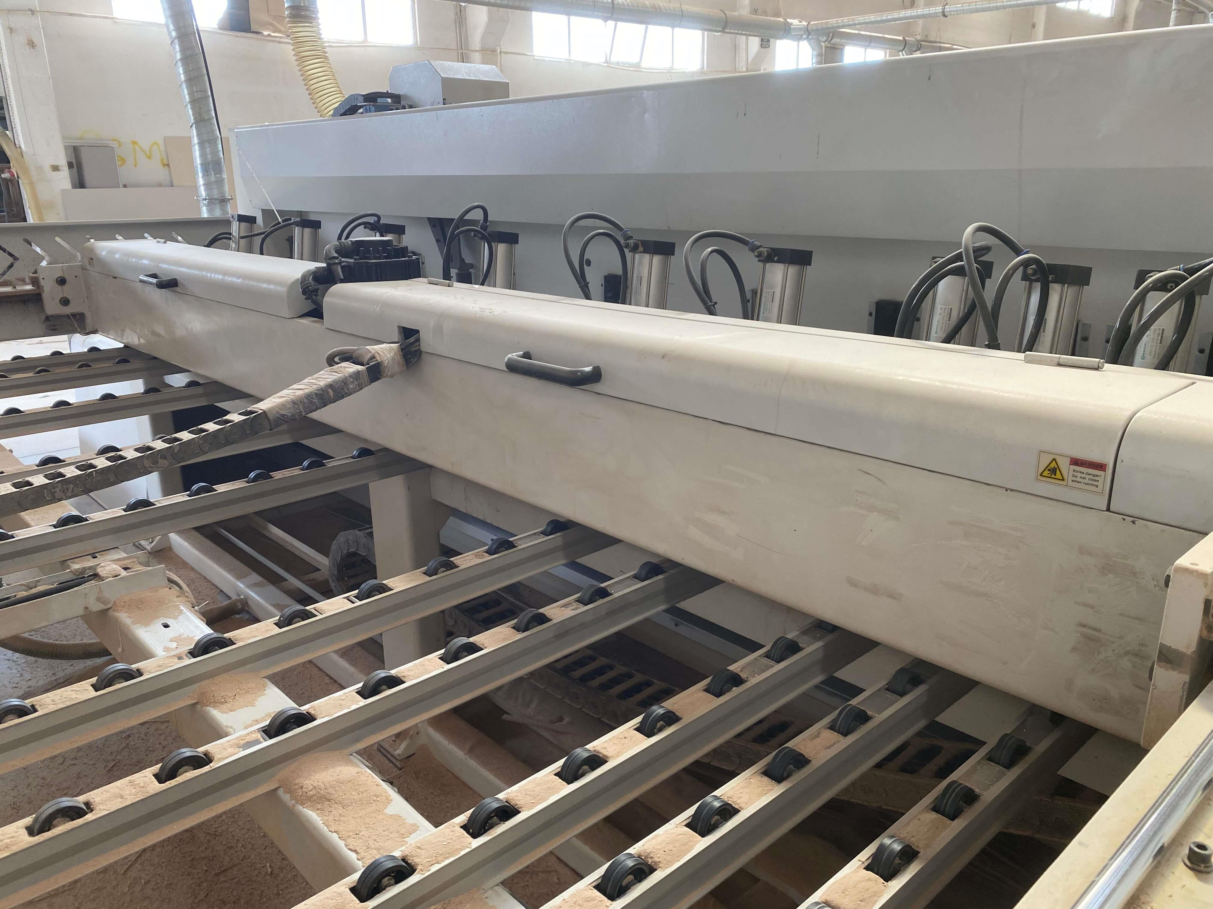 Kdt Sawtech Pr 38 Önden Yüklemeli Panel Ebatlama Makinesi (2014)