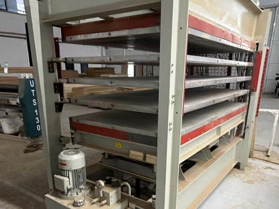 KOCAYUSUF Piton 3 Ara Katlı 4 Kapılık Pres Makinesi (2021)