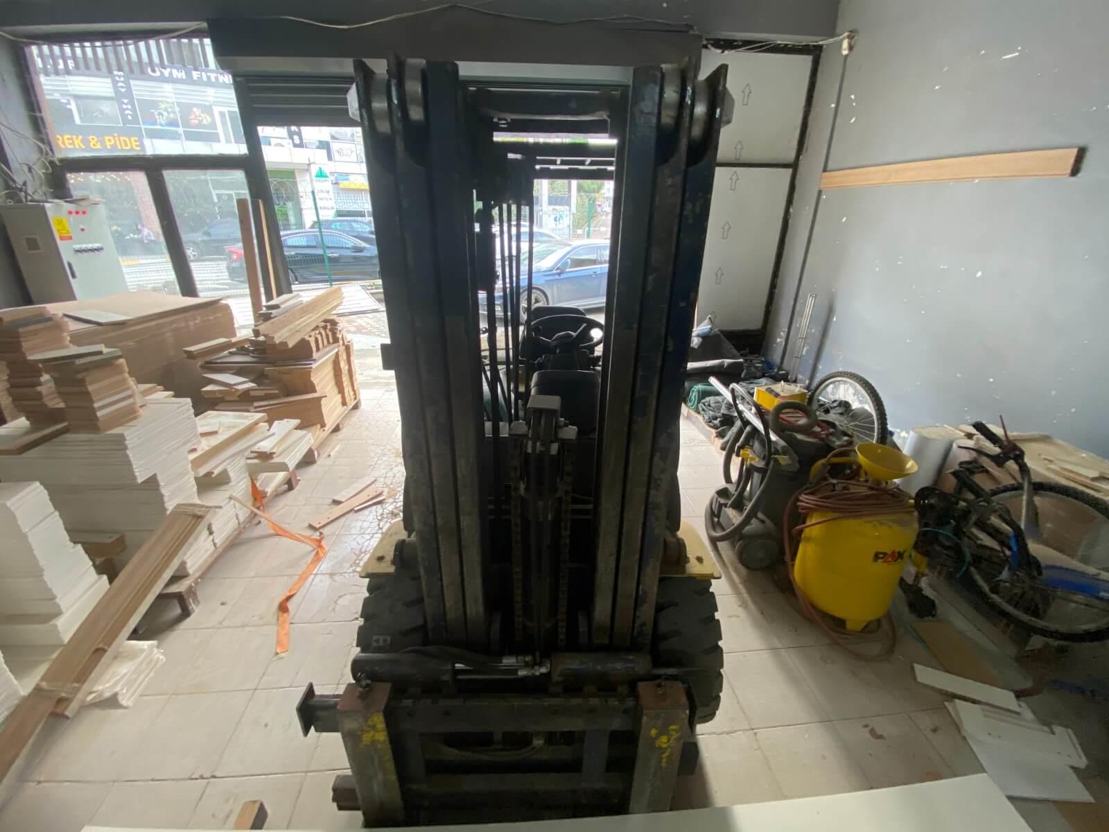 Komatsu FD-30 Tr 12 Forklift 3 Tonluk (2008)
