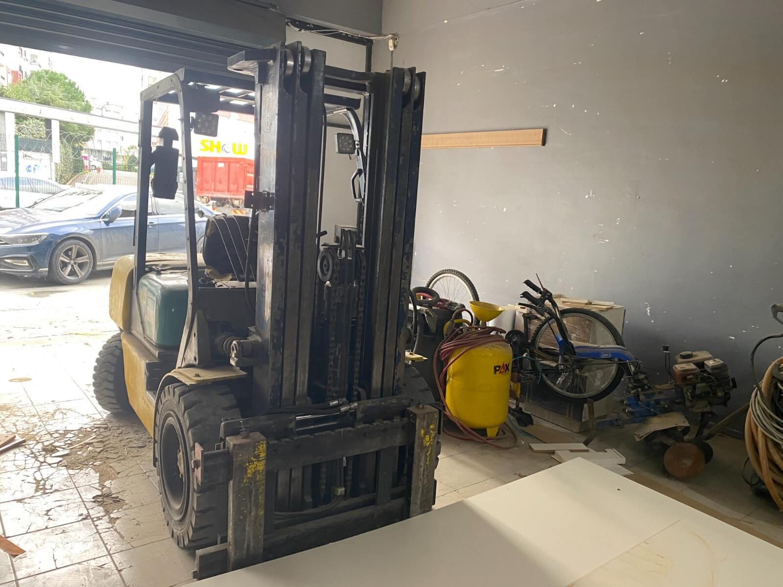 Komatsu FD-30 Tr 12 Forklift 3 Tonluk (2008)