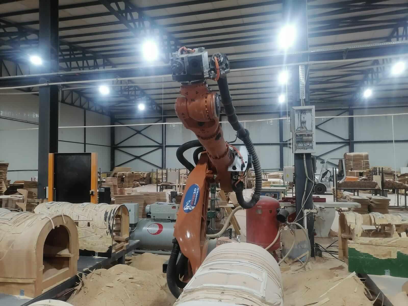 Kuka Robot Kol