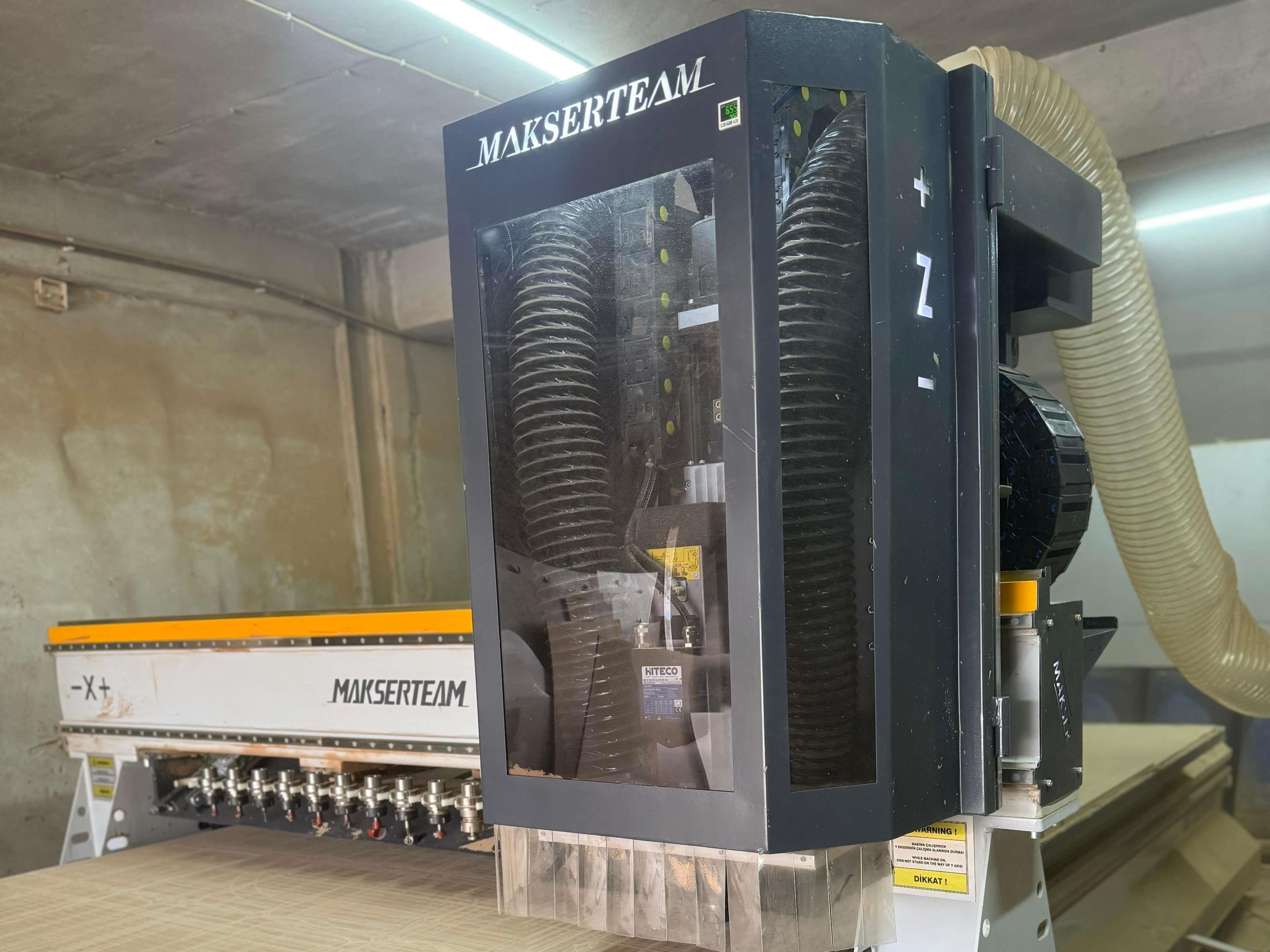 Makser 2136 Premium Süpürmeli Düz Tabla Cnc Makinesi (2024)
