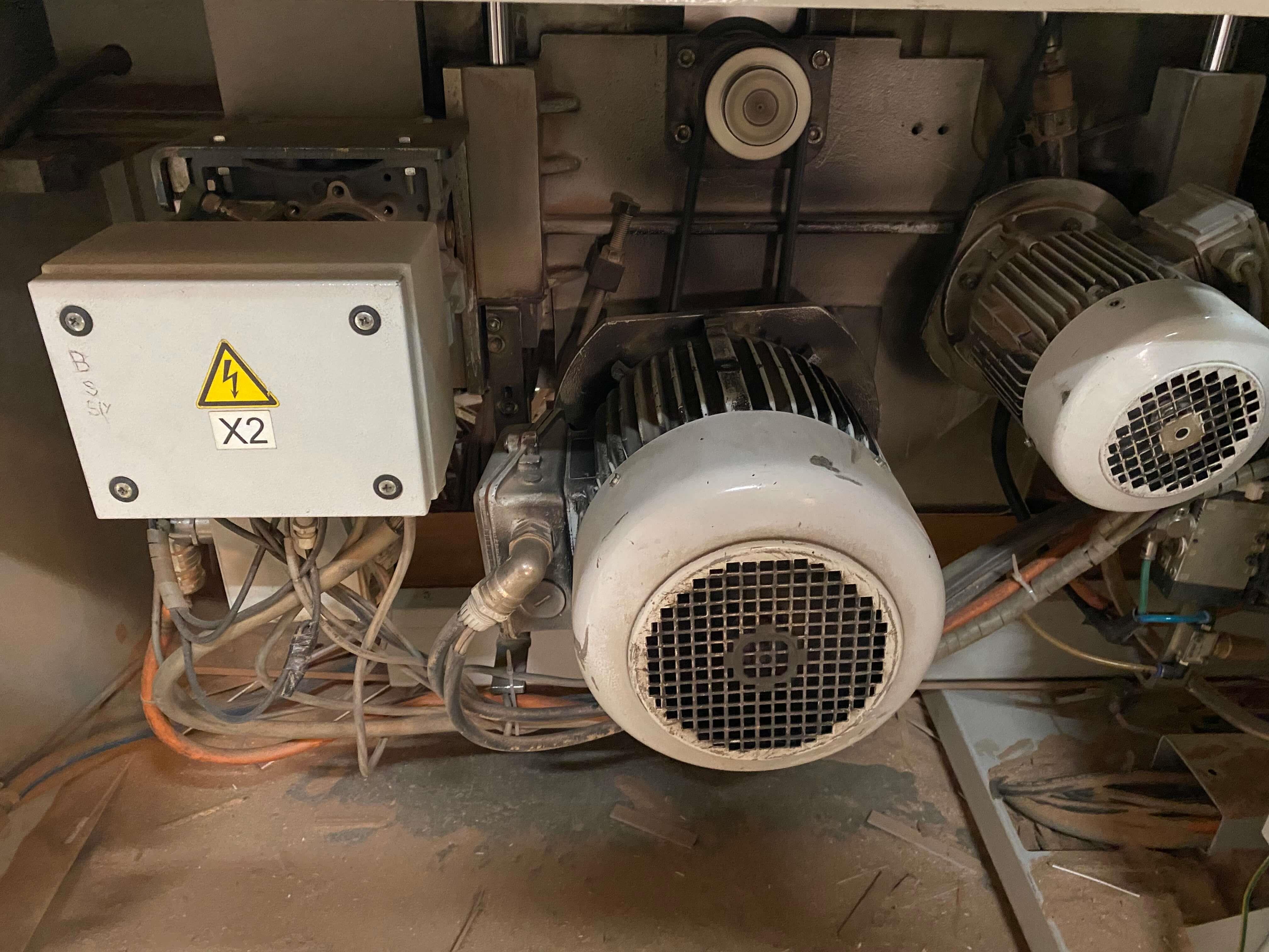 Mayer PS Z 9 Önden Yüklemeli Panel Ebatlama Makinesi (2006)