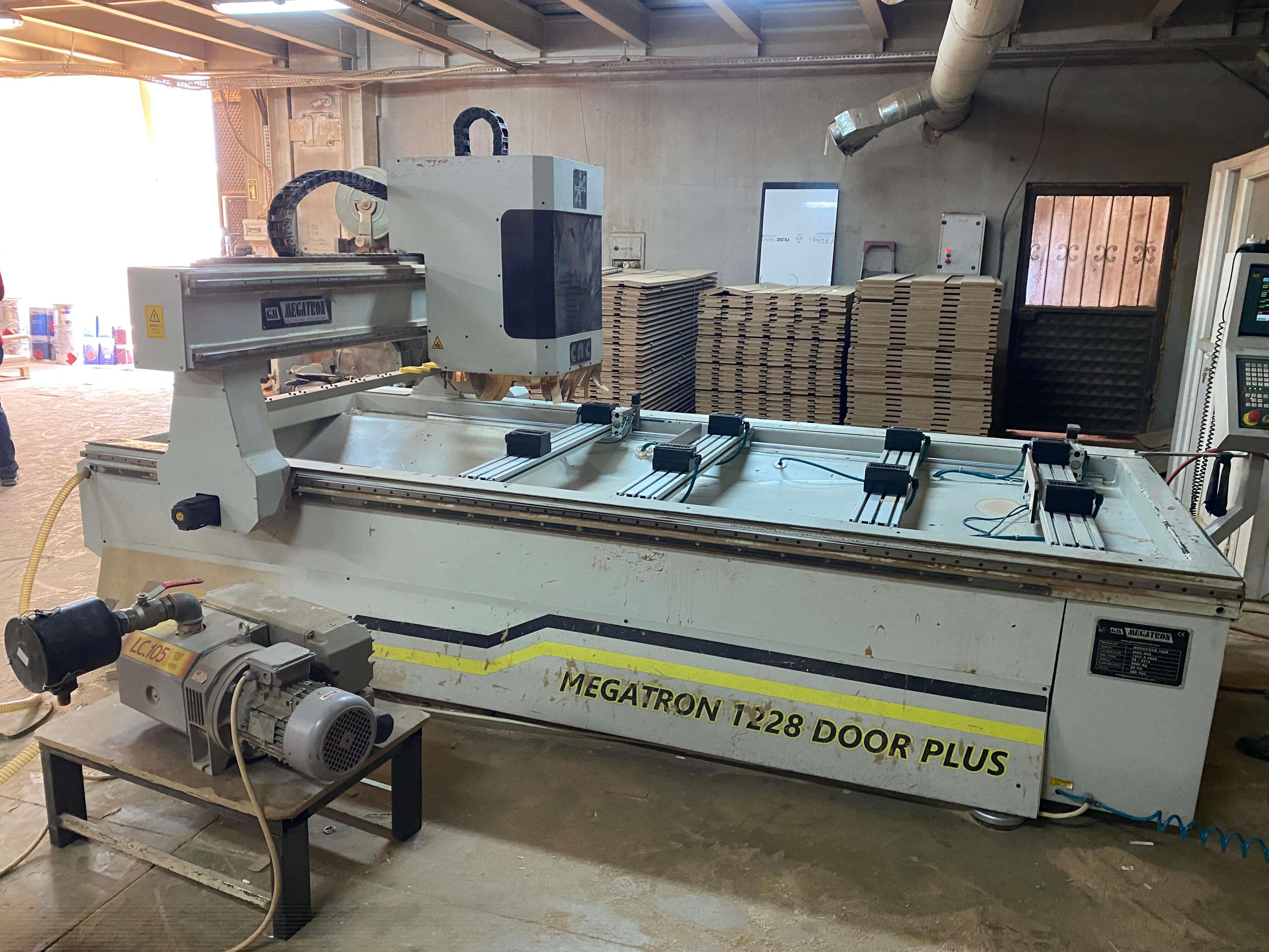 Megatron Megadoor 1228 Kapı Cnc Makinesi (2014)