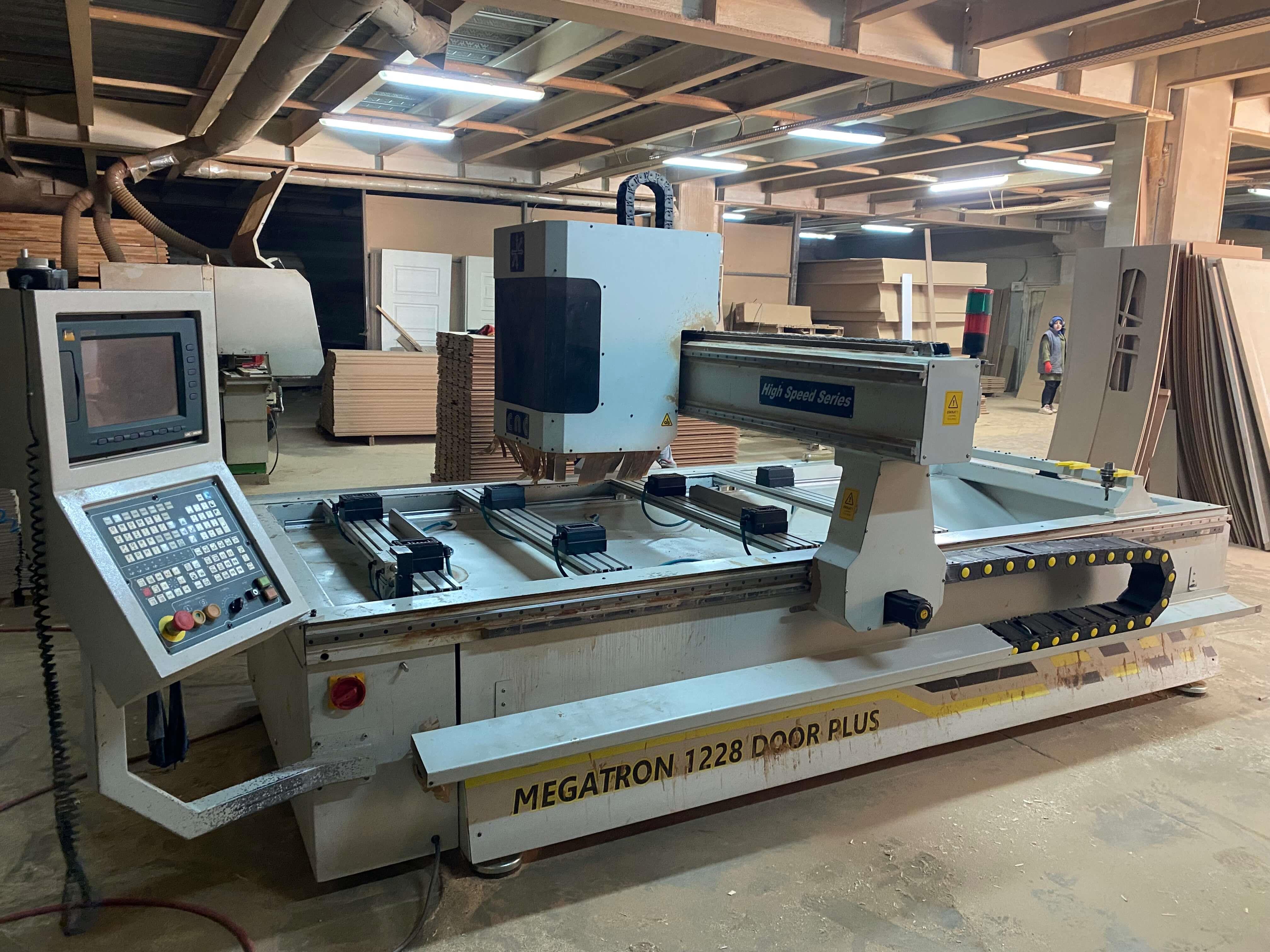 Megatron Megadoor 1228 Kapı Cnc Makinesi (2014)