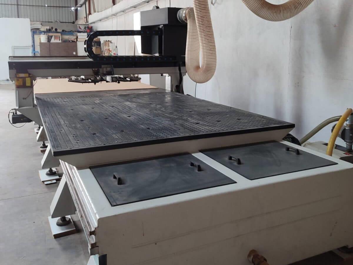 Mergen 2165 Çift Tabla Cnc Makinesi (2017)