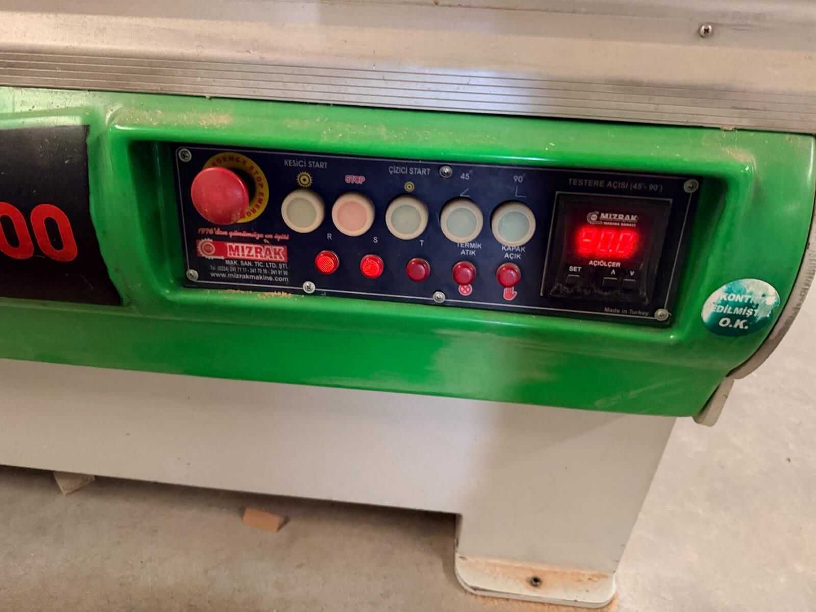 MIZRAK Mzk 3200 Çizicili Yatar Daire Kesim Makinesi (2013)