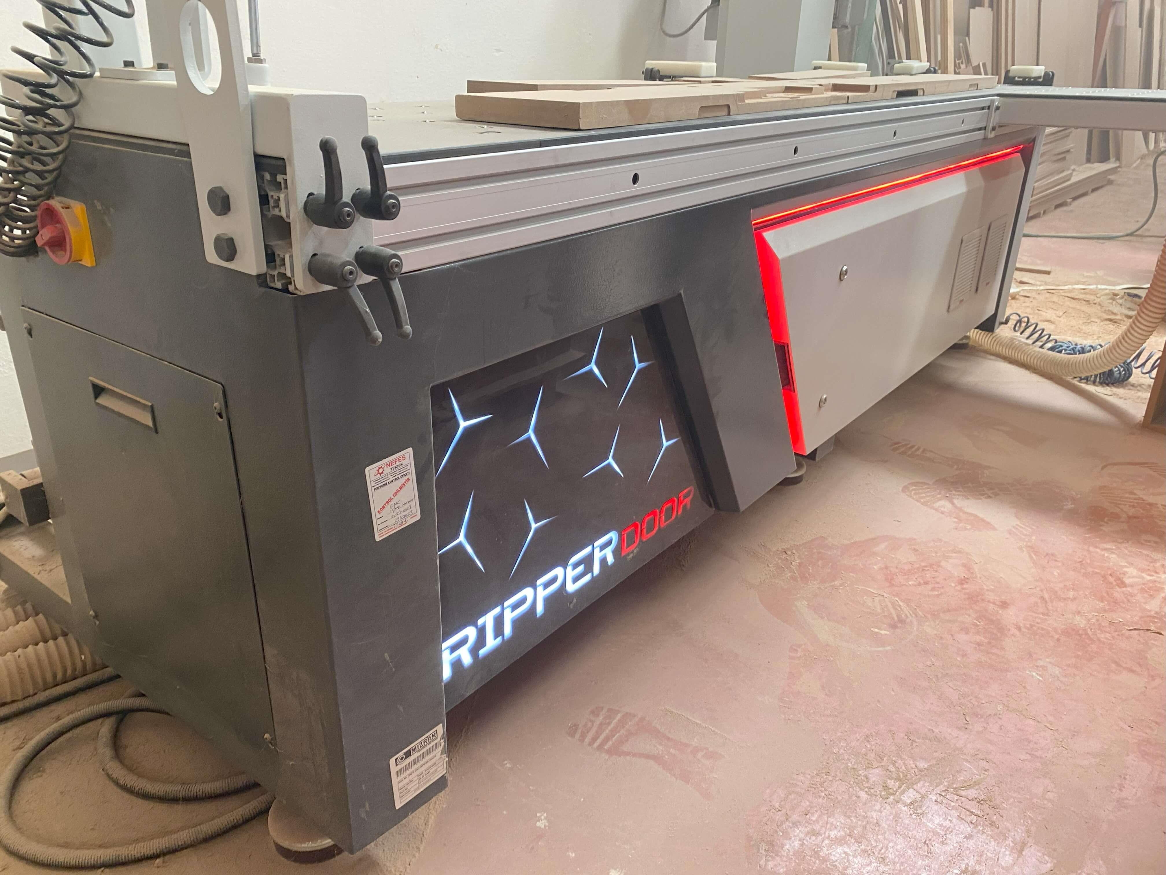 Mızrak Mzk Ripper Door Kapı Cnc Makinesi (2023)