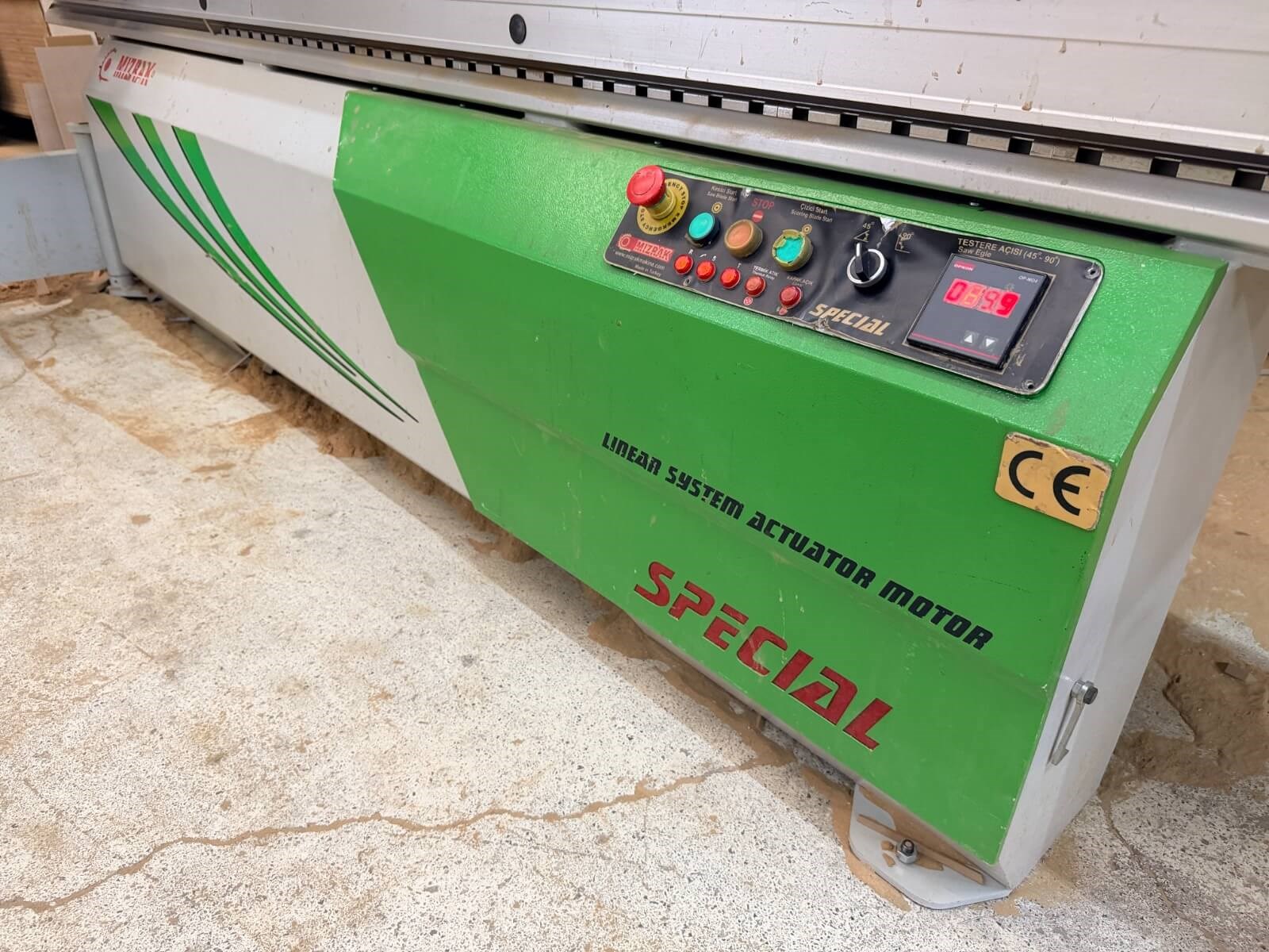MIZRAK Special 3200 Çizicili Yatar Daire Kesim Makinesi (2019)