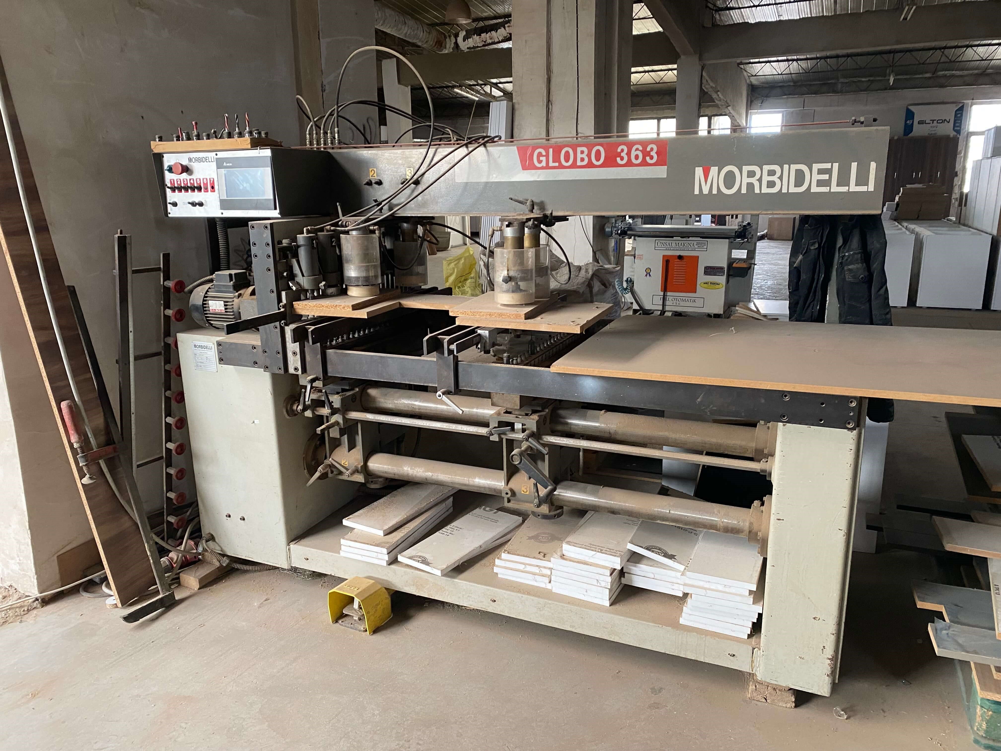 Morbidelli 2+1 Çoklu Delik Makinesi (1995)