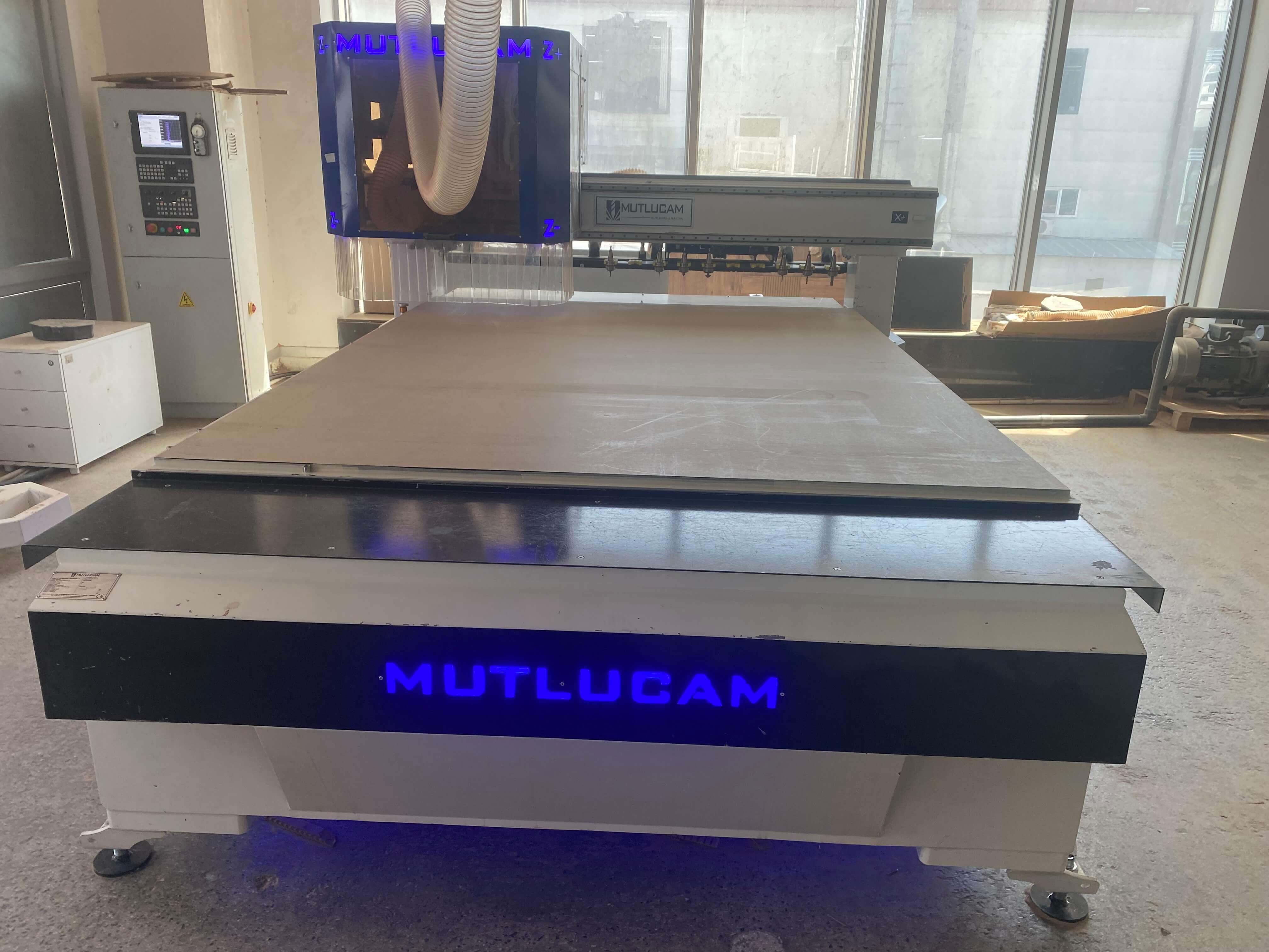 Mutlucam 2128 Matkap Gruplu, Süpürmeli Düz Tabla Cnc Makinesi (2023)