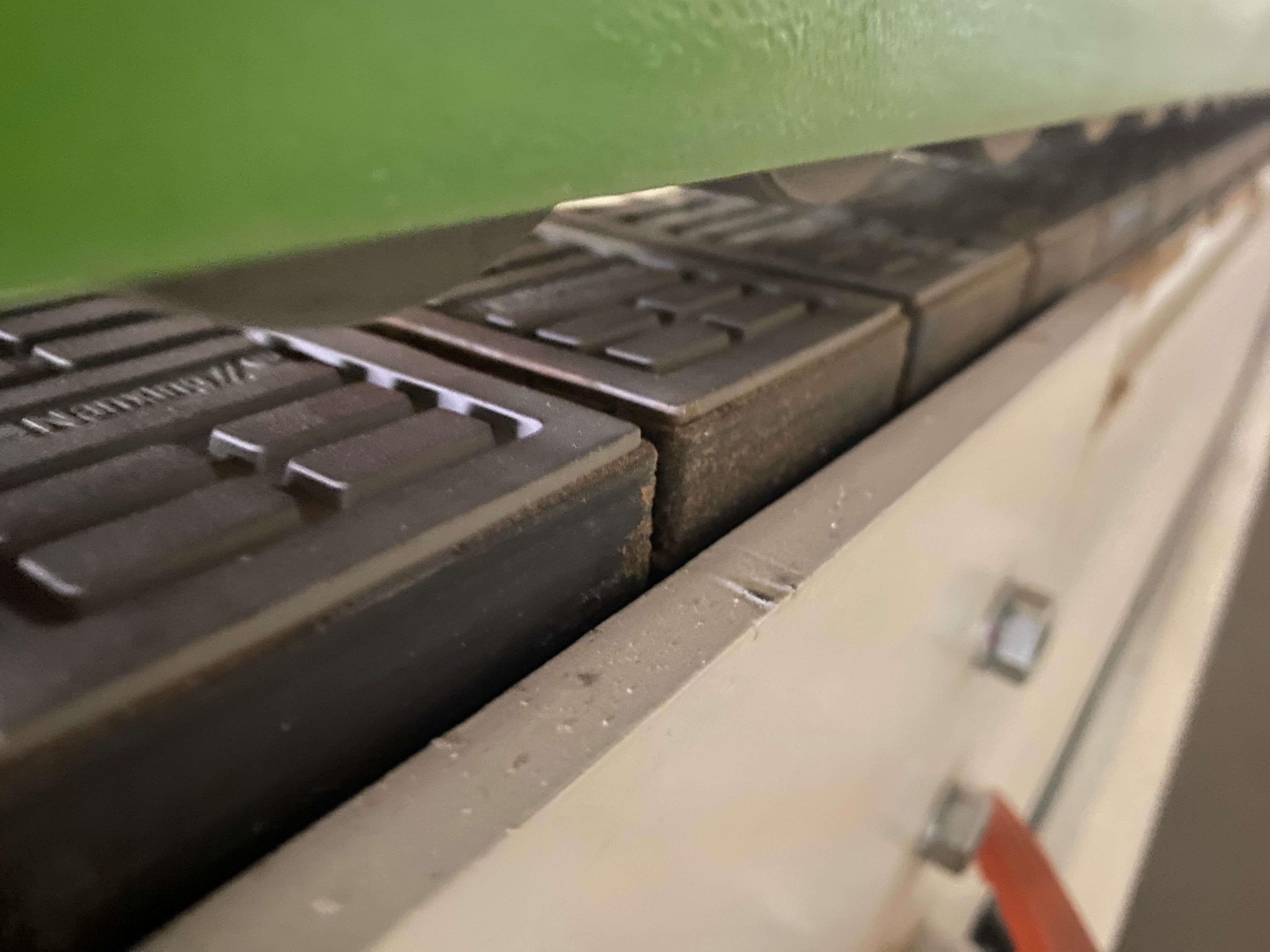 Nanxing NB 875 E Soft-forming Kenar Bantlama Makinesi (2023)