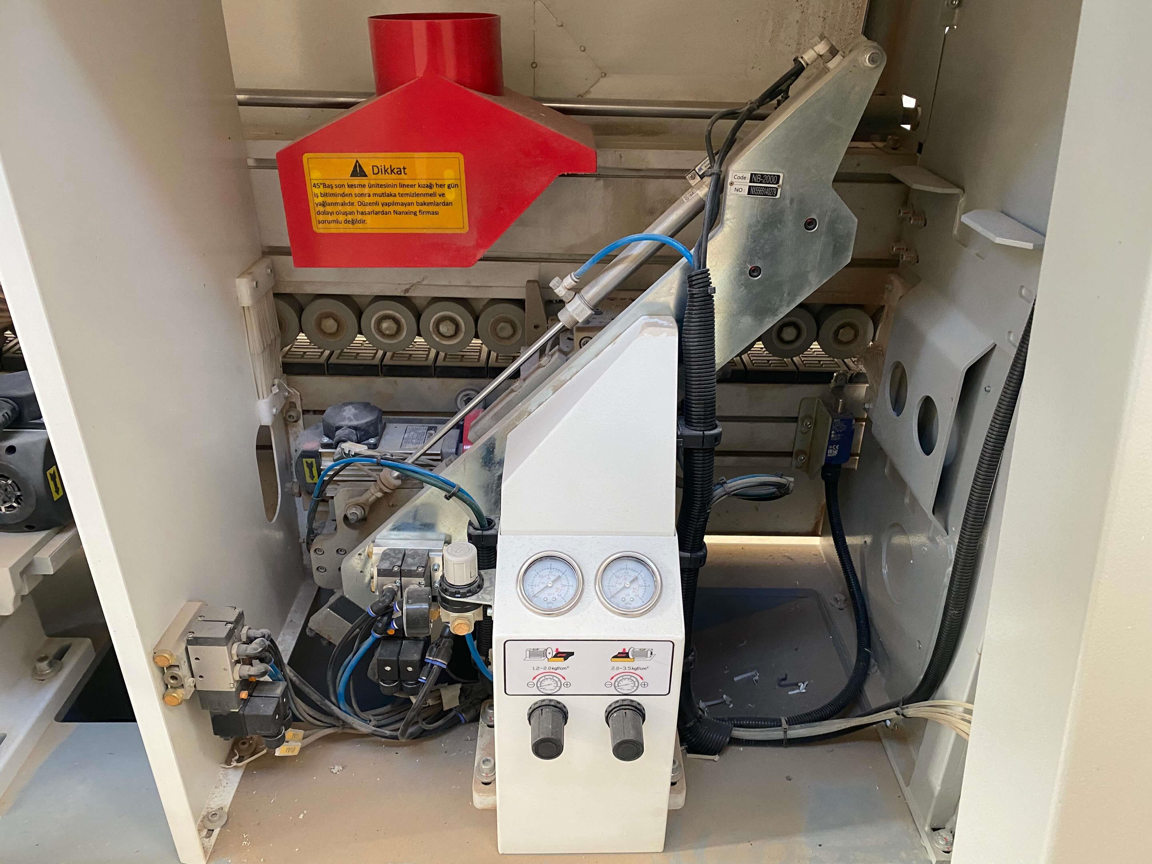Nanxing NB 875 E Softforming Kenar Bantlama Makinesi (2022)