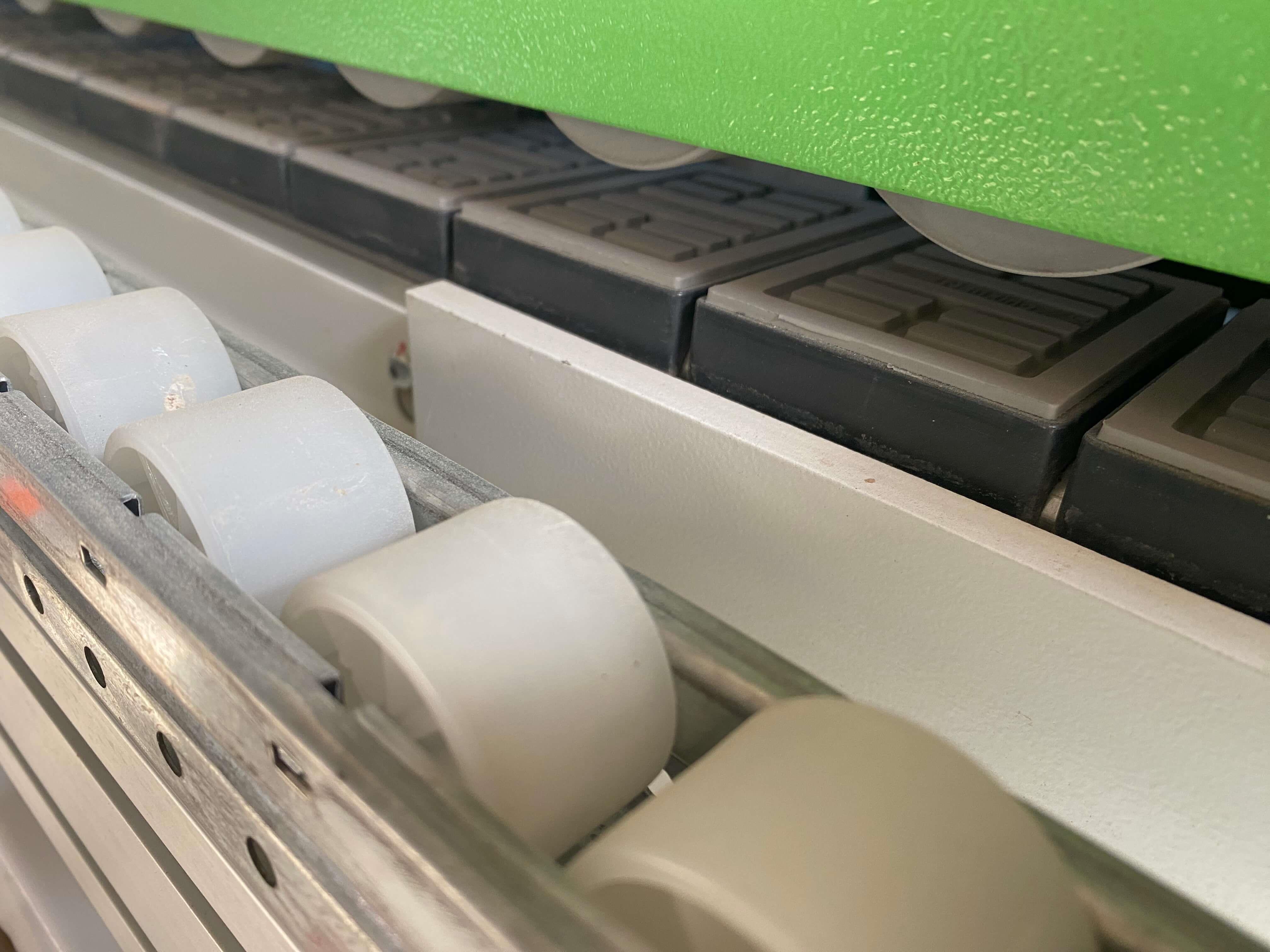 Nanxing NB 875 E Softforming Kenar Bantlama Makinesi (2022)