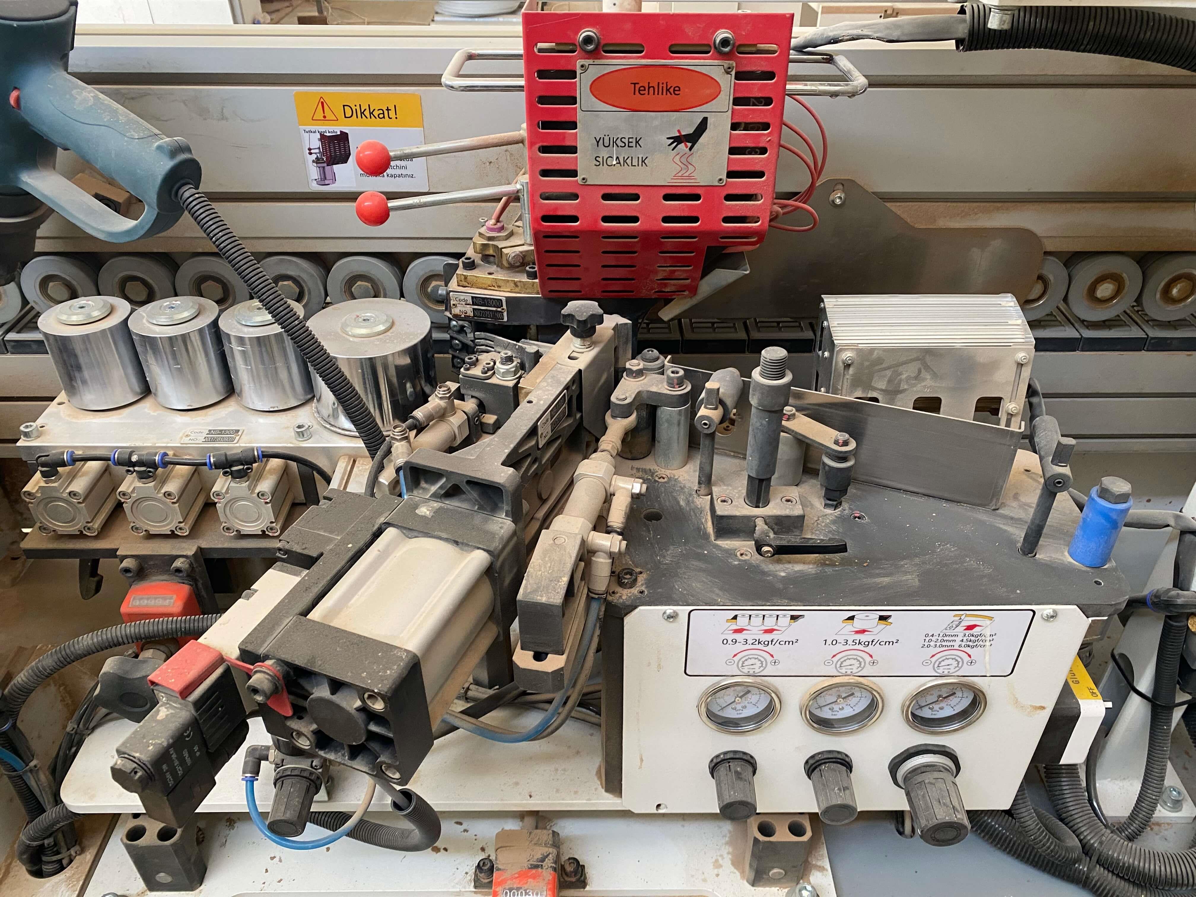 Nanxing NB 875 E Softforming Kenar Bantlama Makinesi (2022)