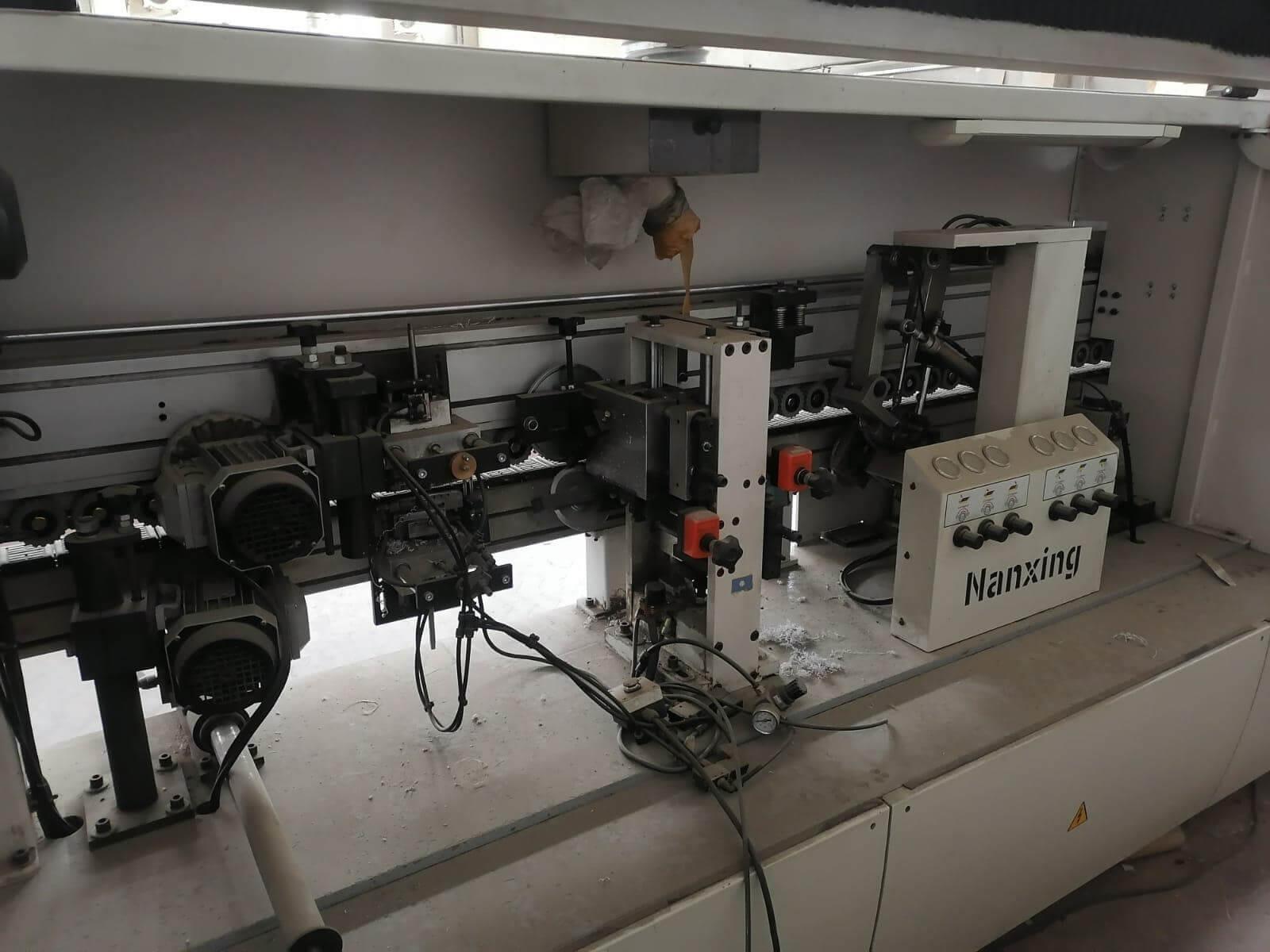 Nanxing NB8C1L Kenar Bantlama Makinesi (2011)