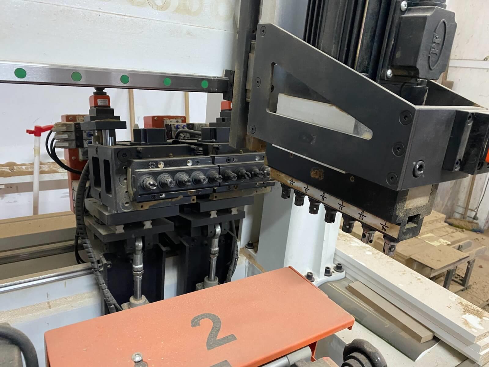 Nanxing NDA 232 Cnc Kontrollü Dar Parça Komidin Şifonyer Delik Makinesi (2021)