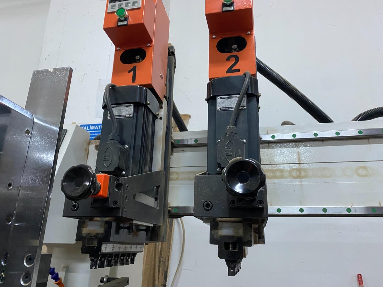 Nanxing NDA 232 Cnc Kontrollü Dar Parça Komidin Şifonyer Delik Makinesi (2021)