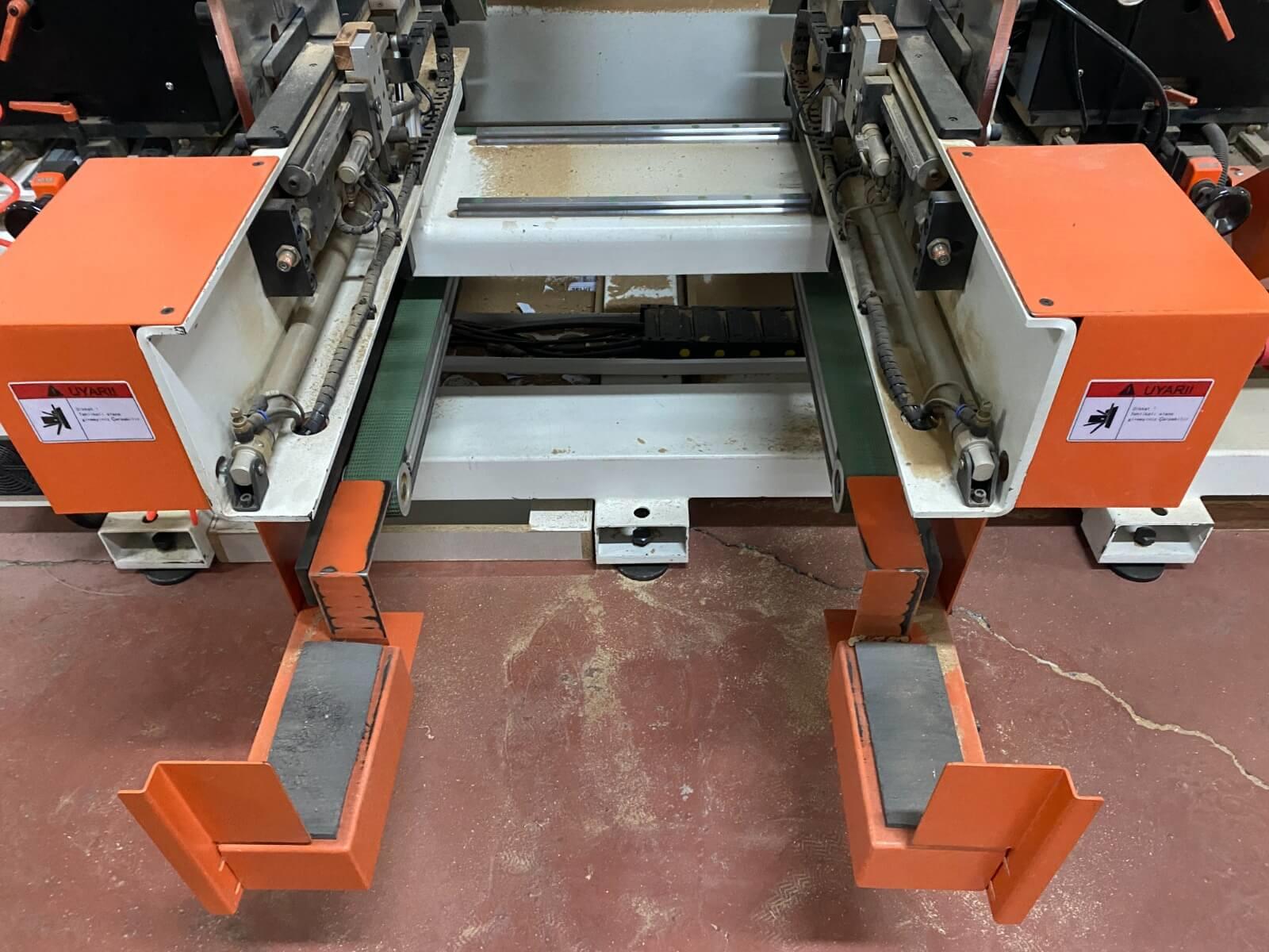 Nanxing NDA 232 Cnc Kontrollü Dar Parça Komidin Şifonyer Delik Makinesi (2021)