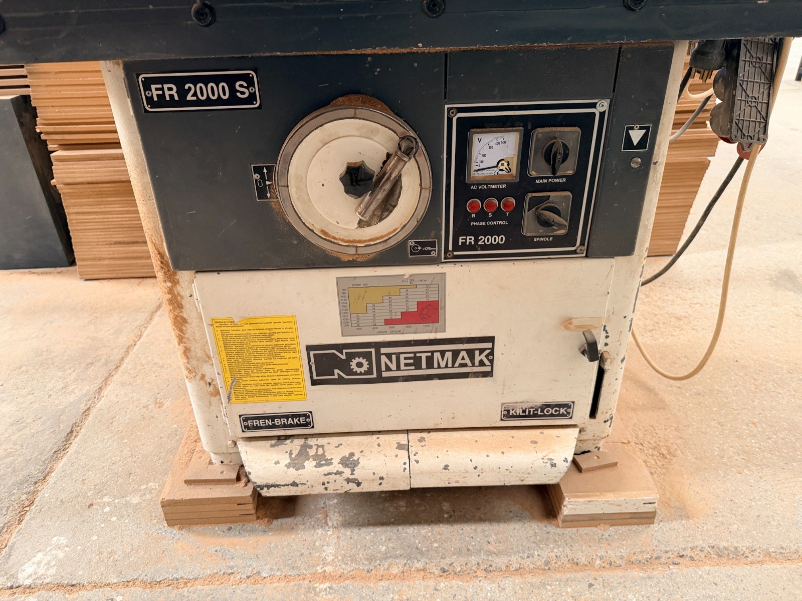 NETMAK FR 2000 S Robotlu Freze Makinesi